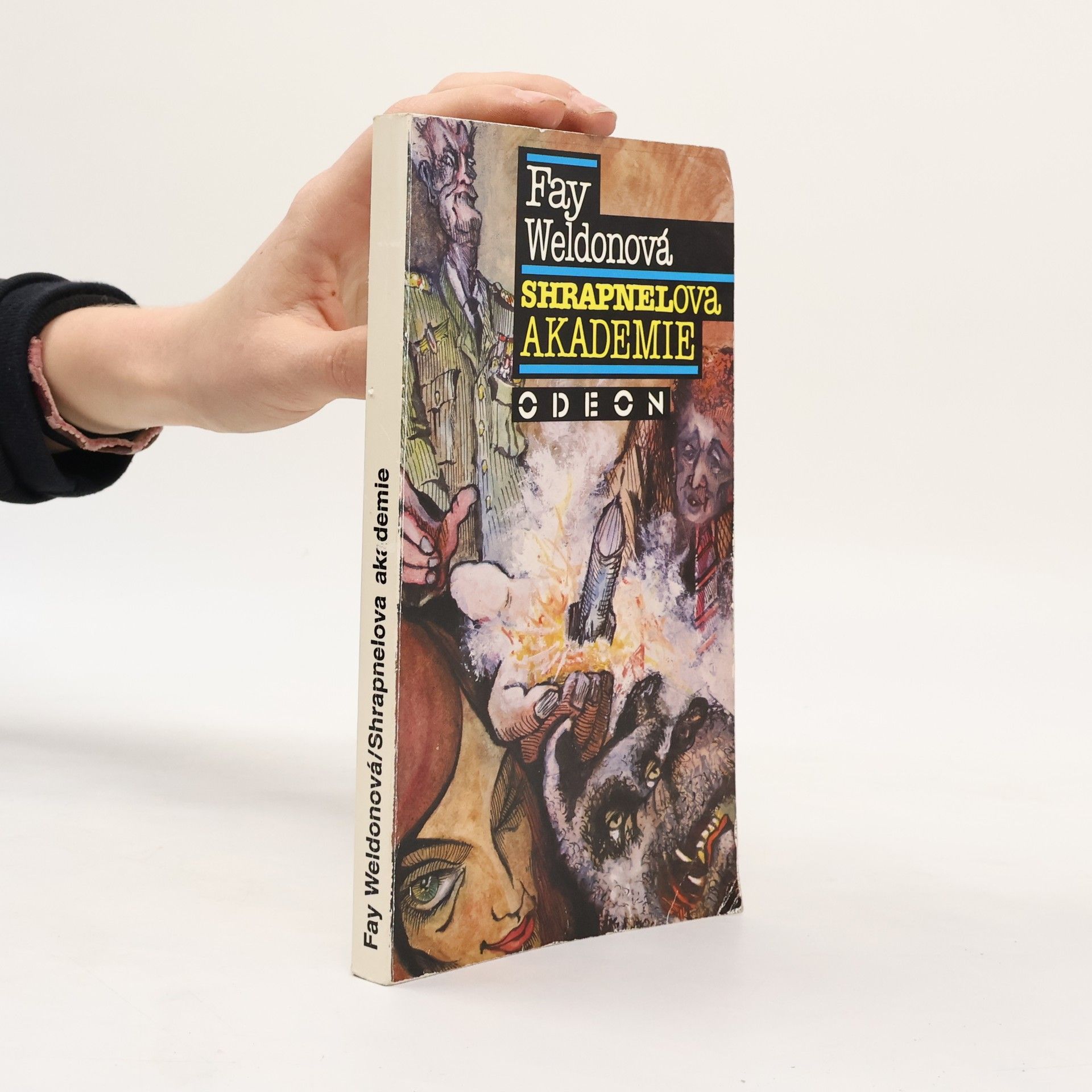 Fay Weldon Shrapnelova akademie