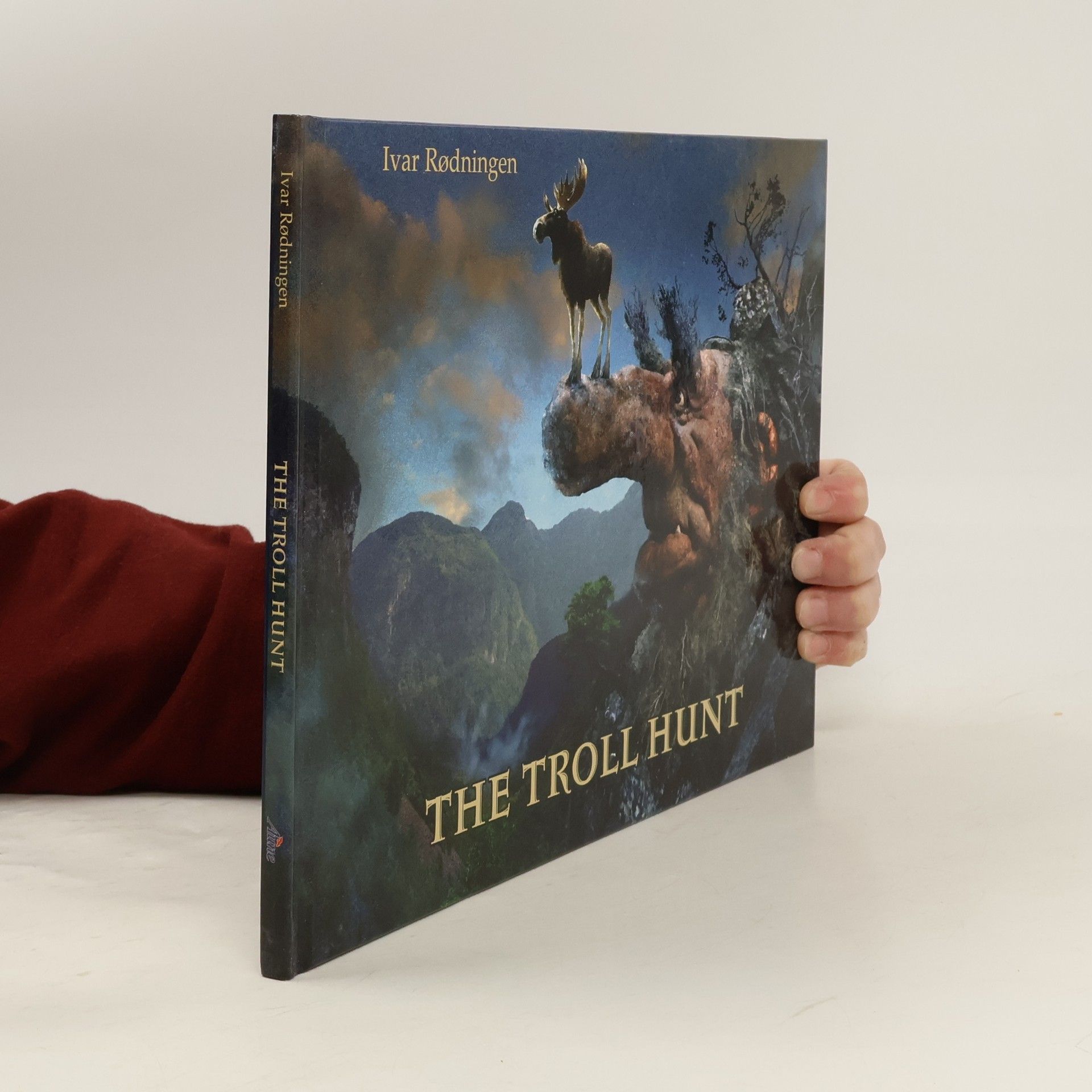 The Troll Hunt