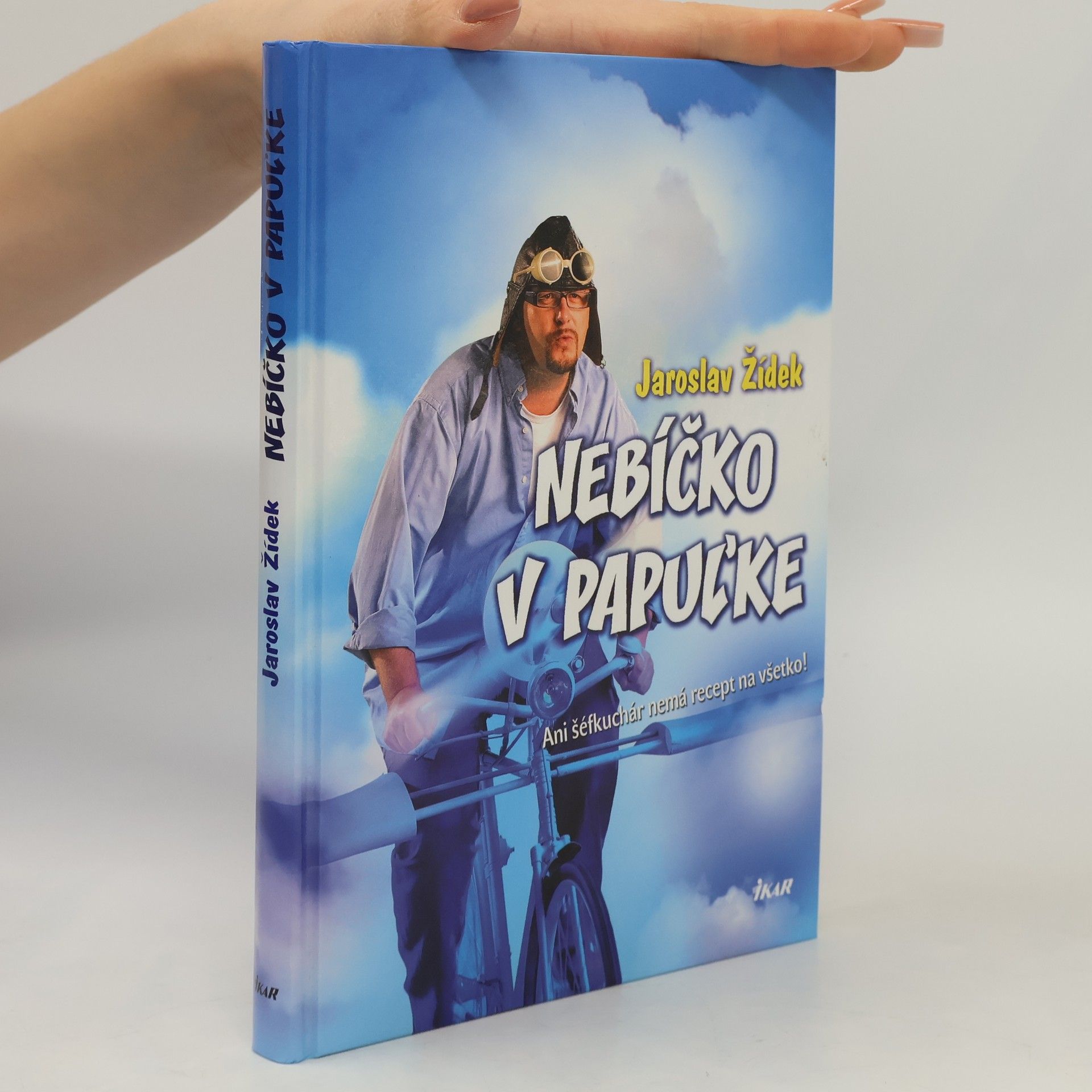 Nebíčko v papuľke