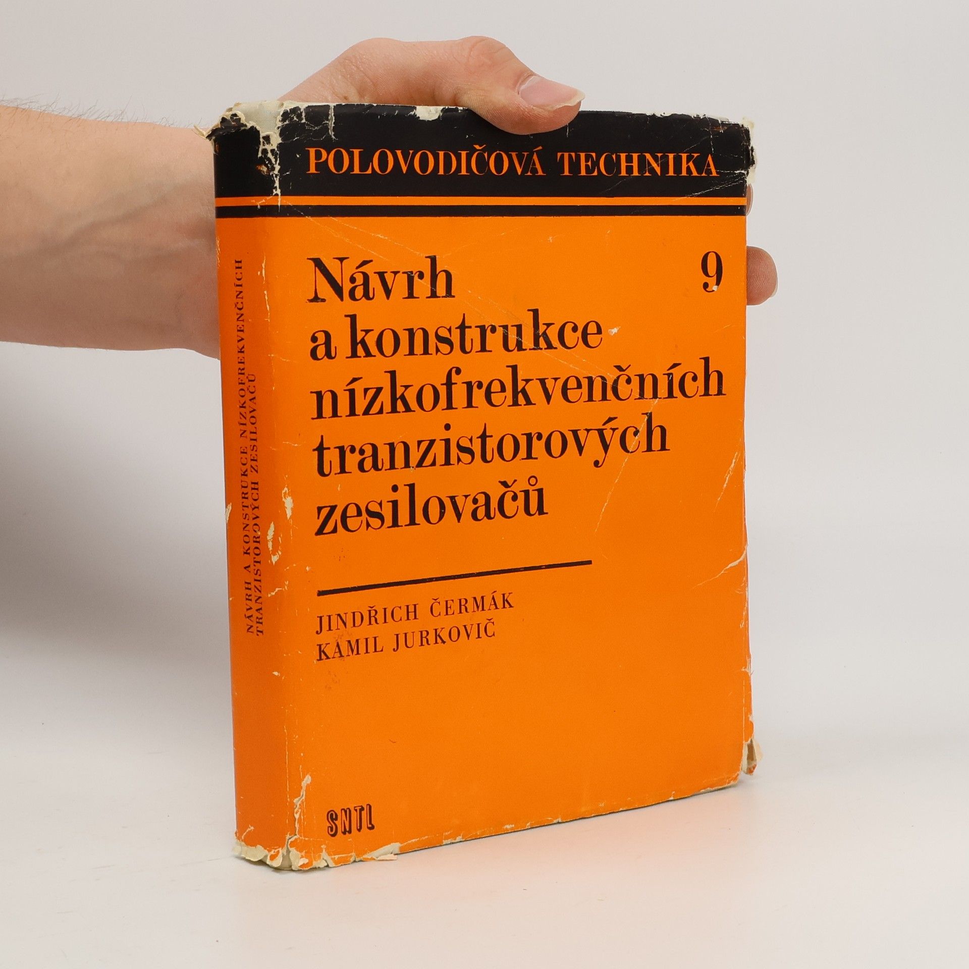 Návrh a konstrukce nízkofrekvenčních tranzistorových zesilovačů