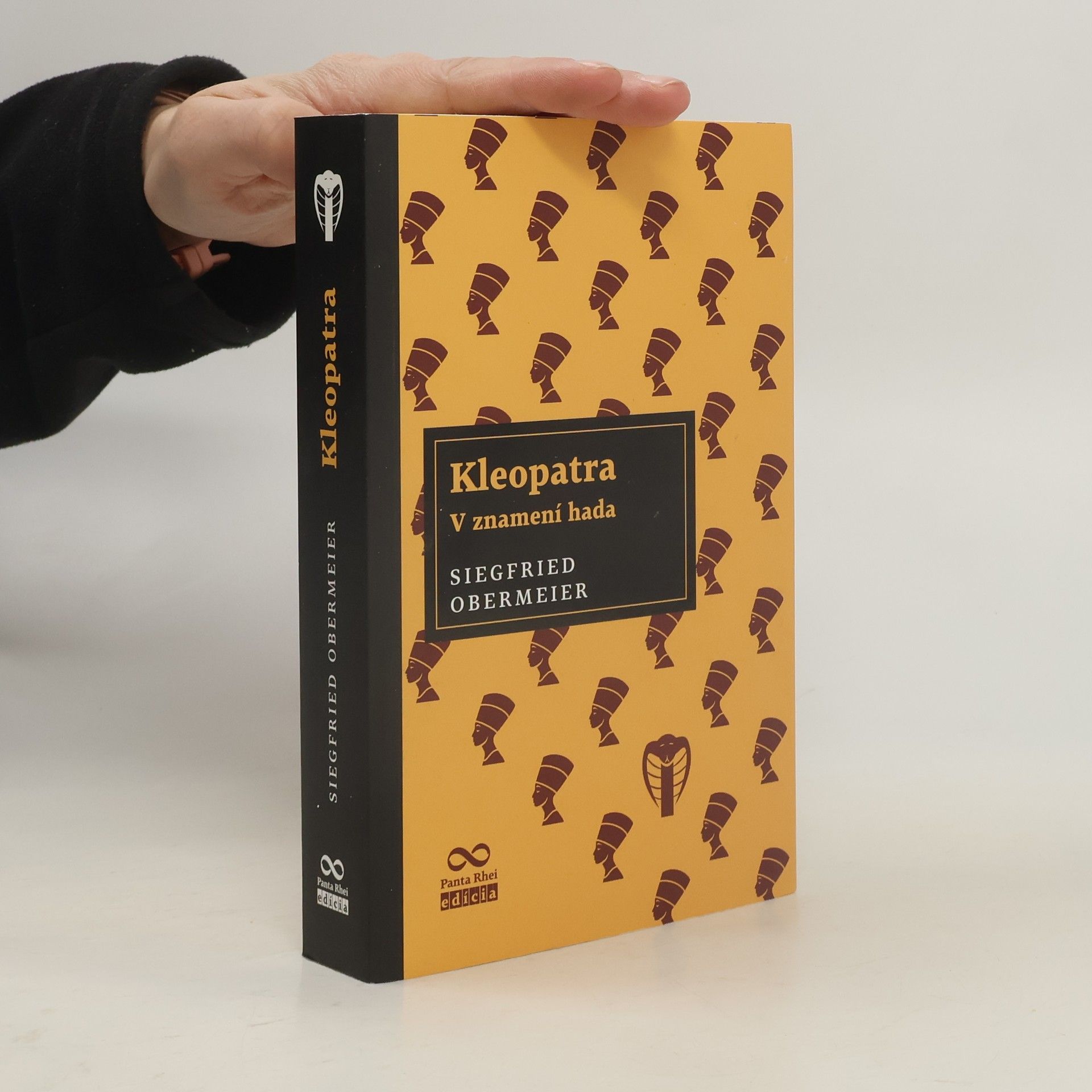 Siegfried Obermeier Kleopatra - v znamení hada
