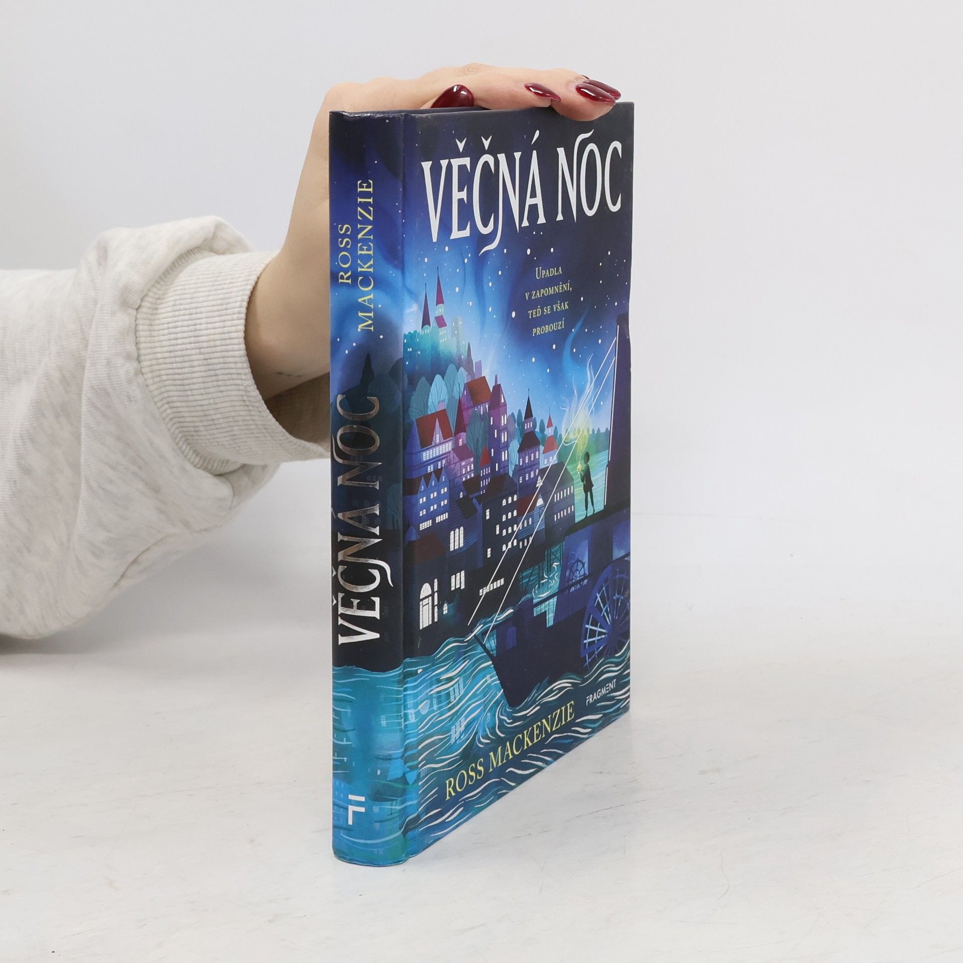 Ross MacKenzie Věčná noc