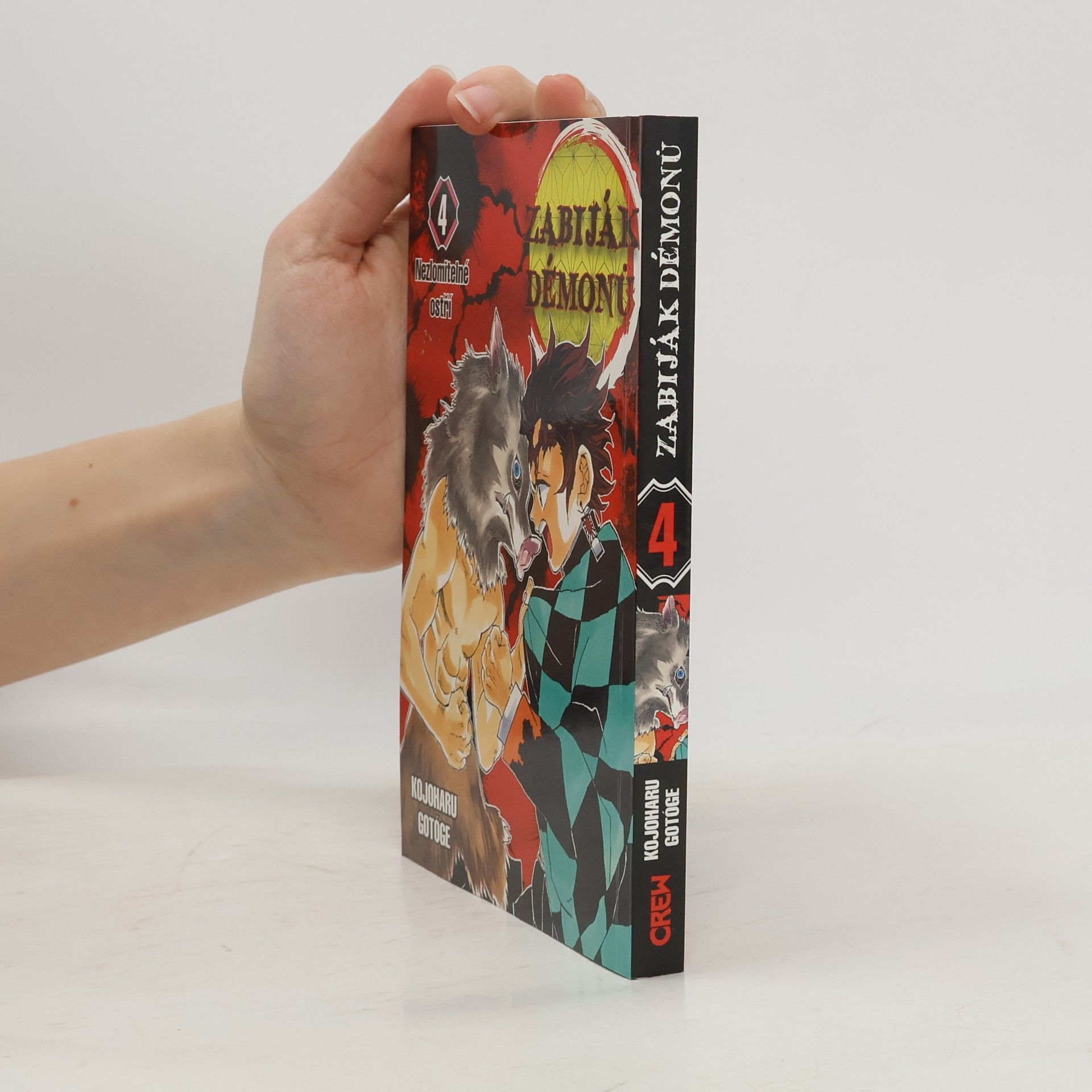 Koyoharu Gotōge Zabiják démonů 4. Nezlomitelné ostří