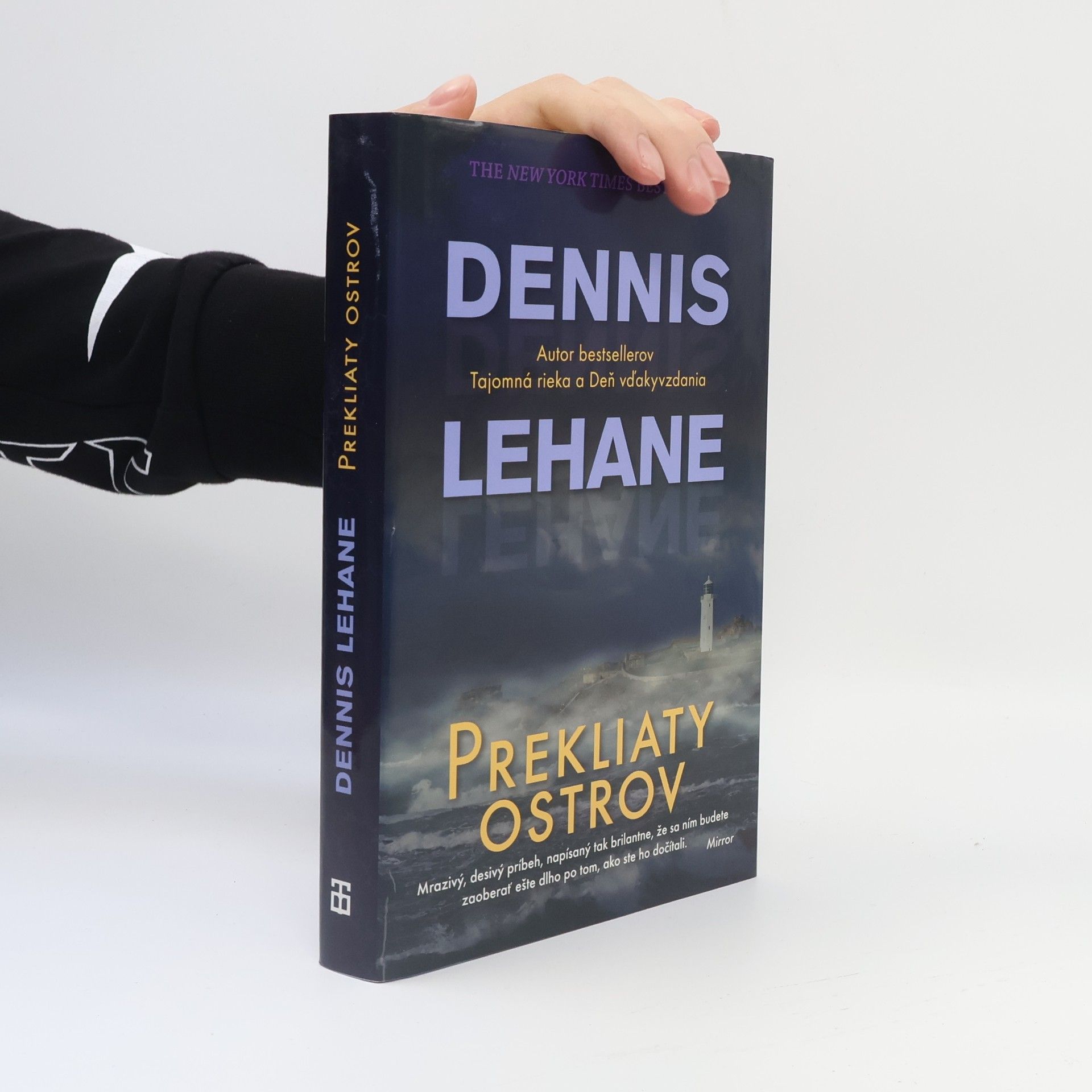 Dennis Lehane Prekliaty ostrov