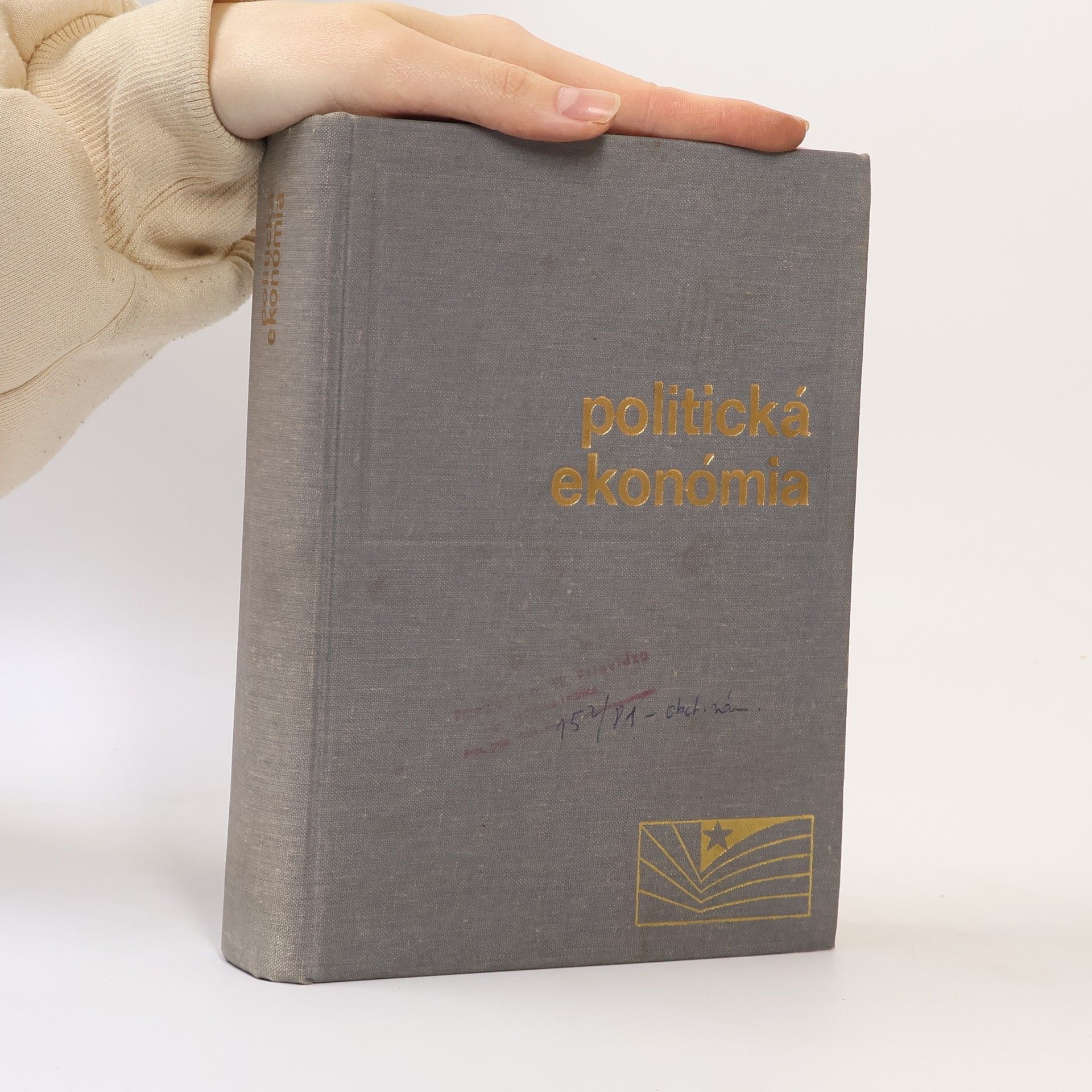 Autorenkollektiv Politická ekonómia