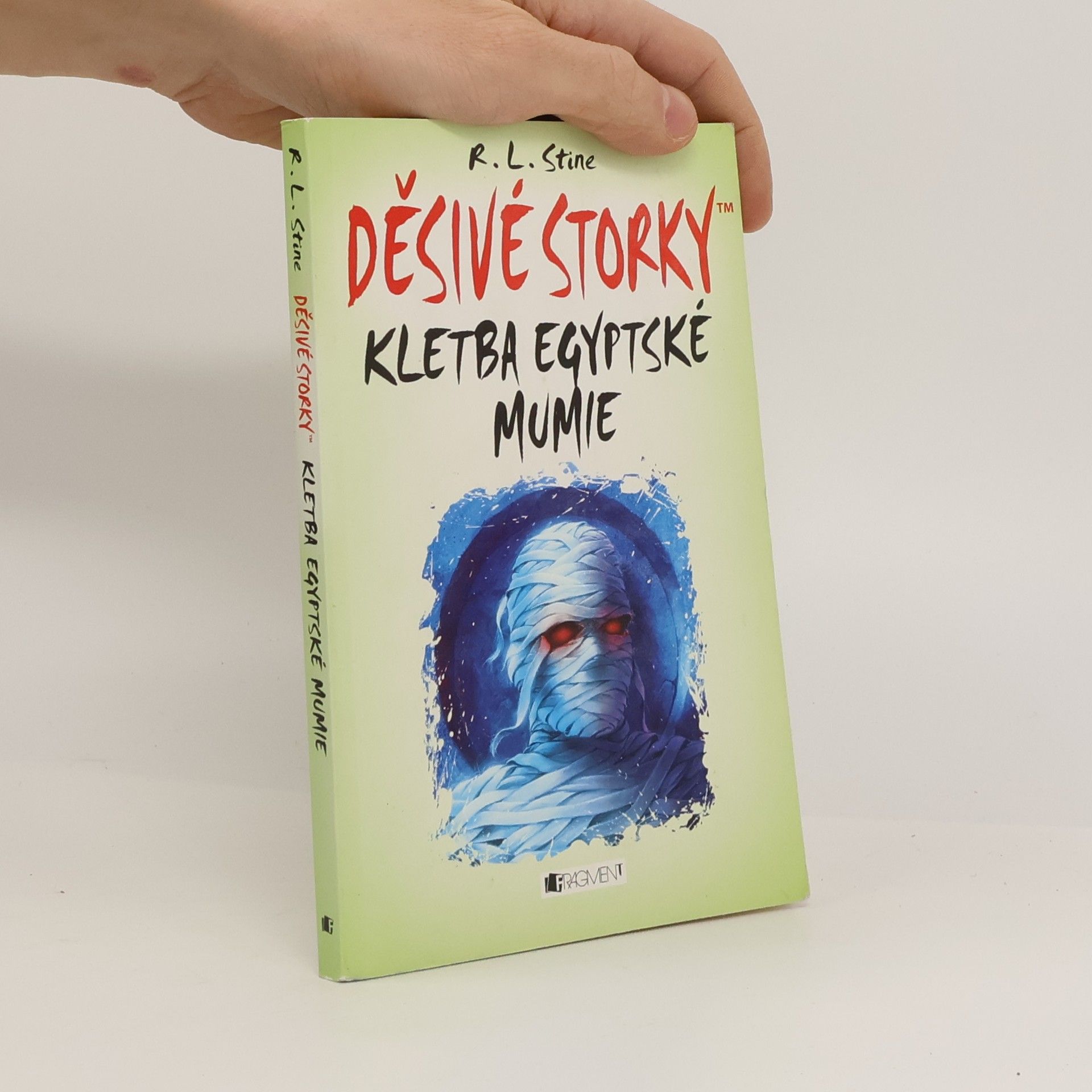 R. L. Stine Děsivé storky. Kletba egyptské mumie