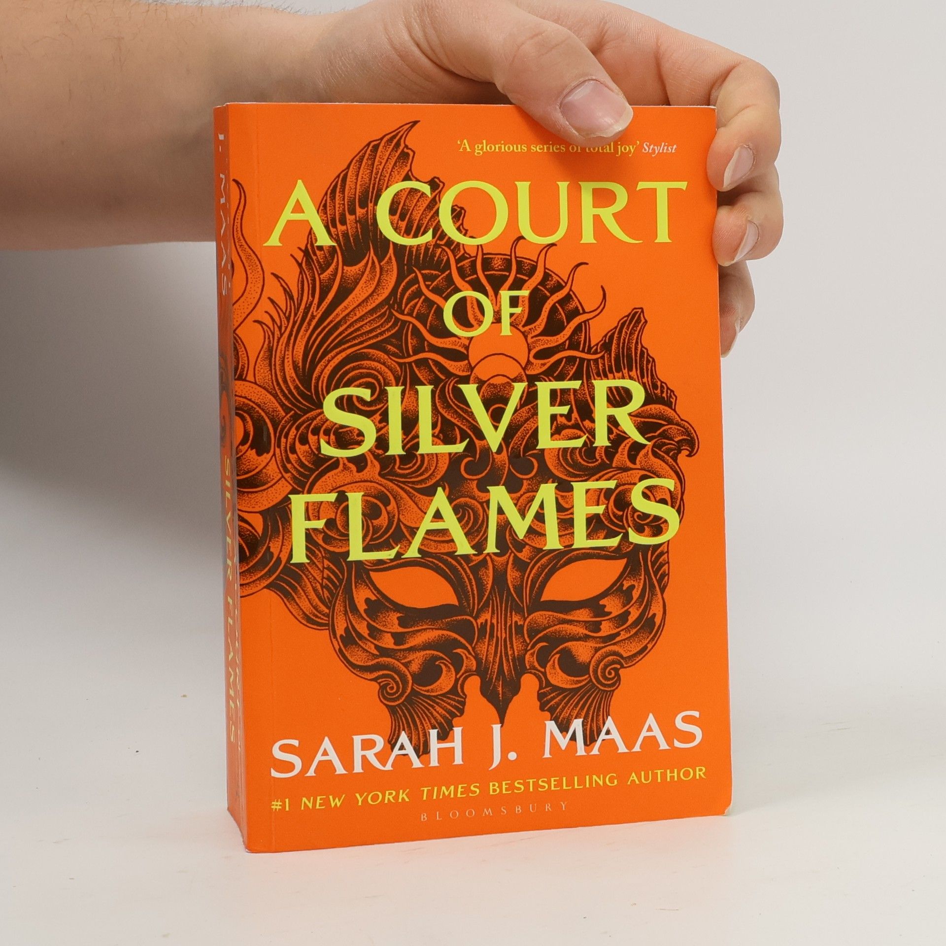 Sarah J. Maas A Court of Silver Flames