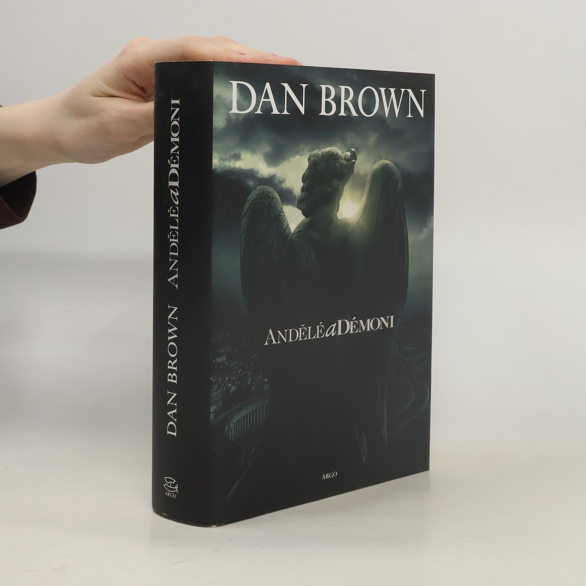 Dan Brown Andělé a démoni