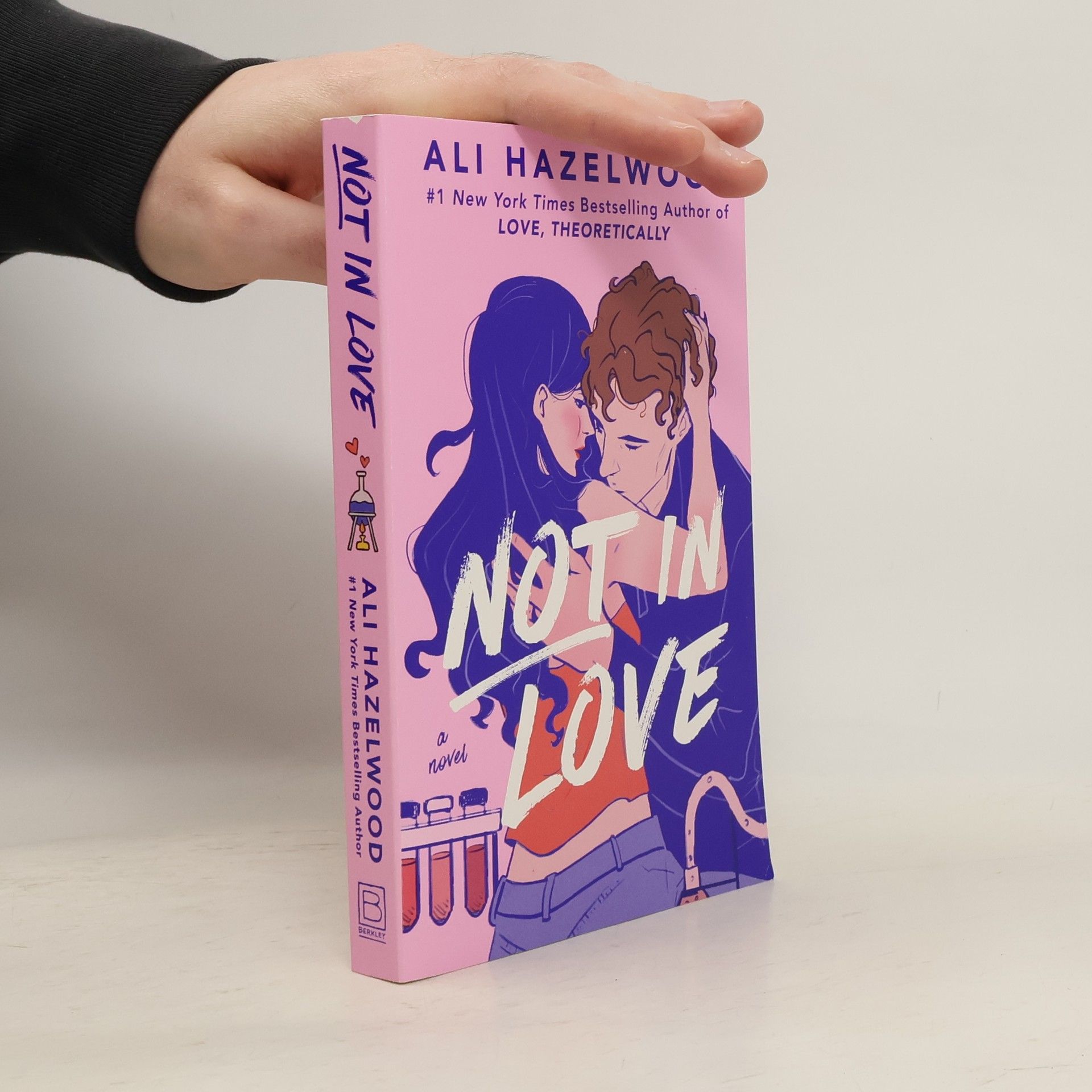 Ali Hazelwood Not in Love