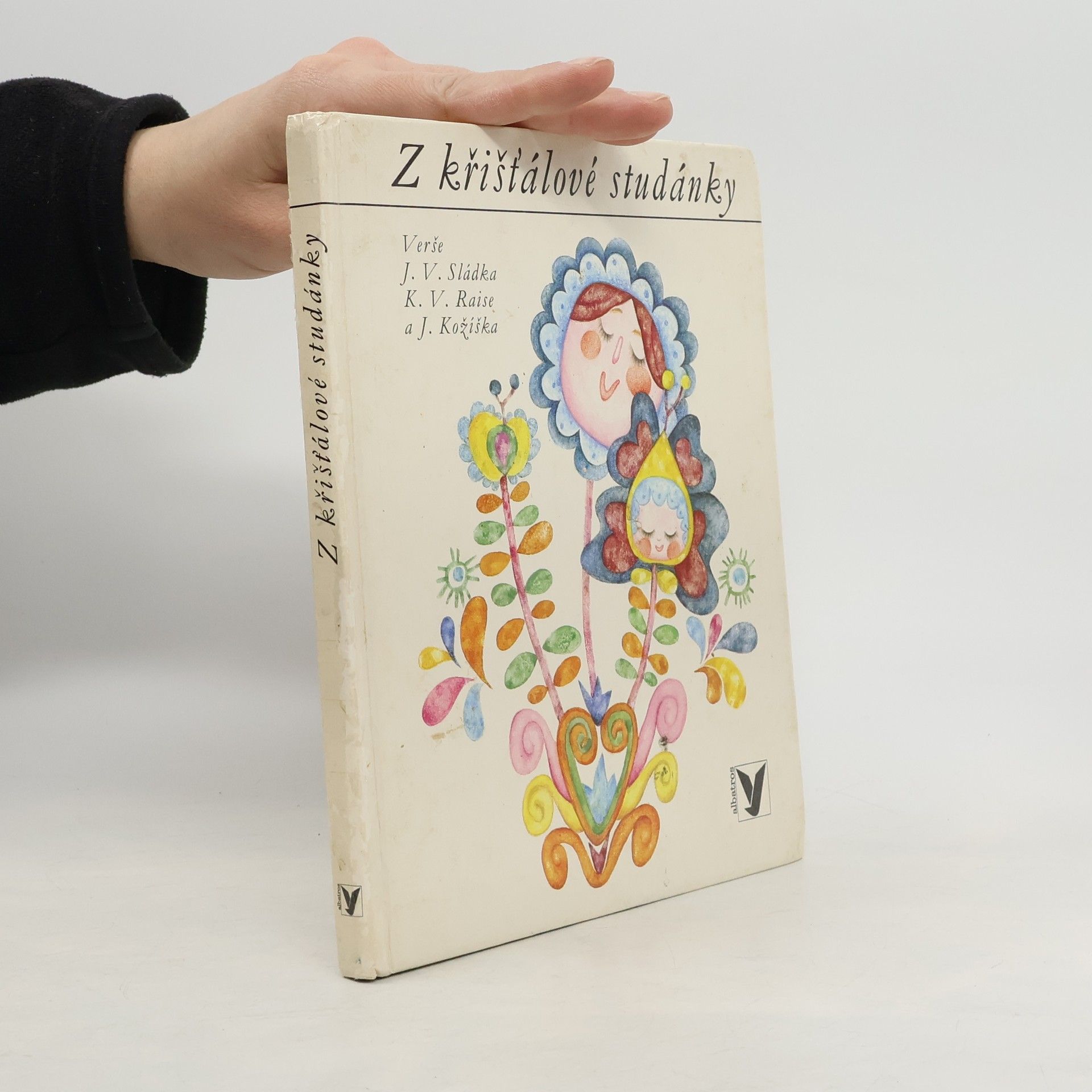 Z křišťálové studánky