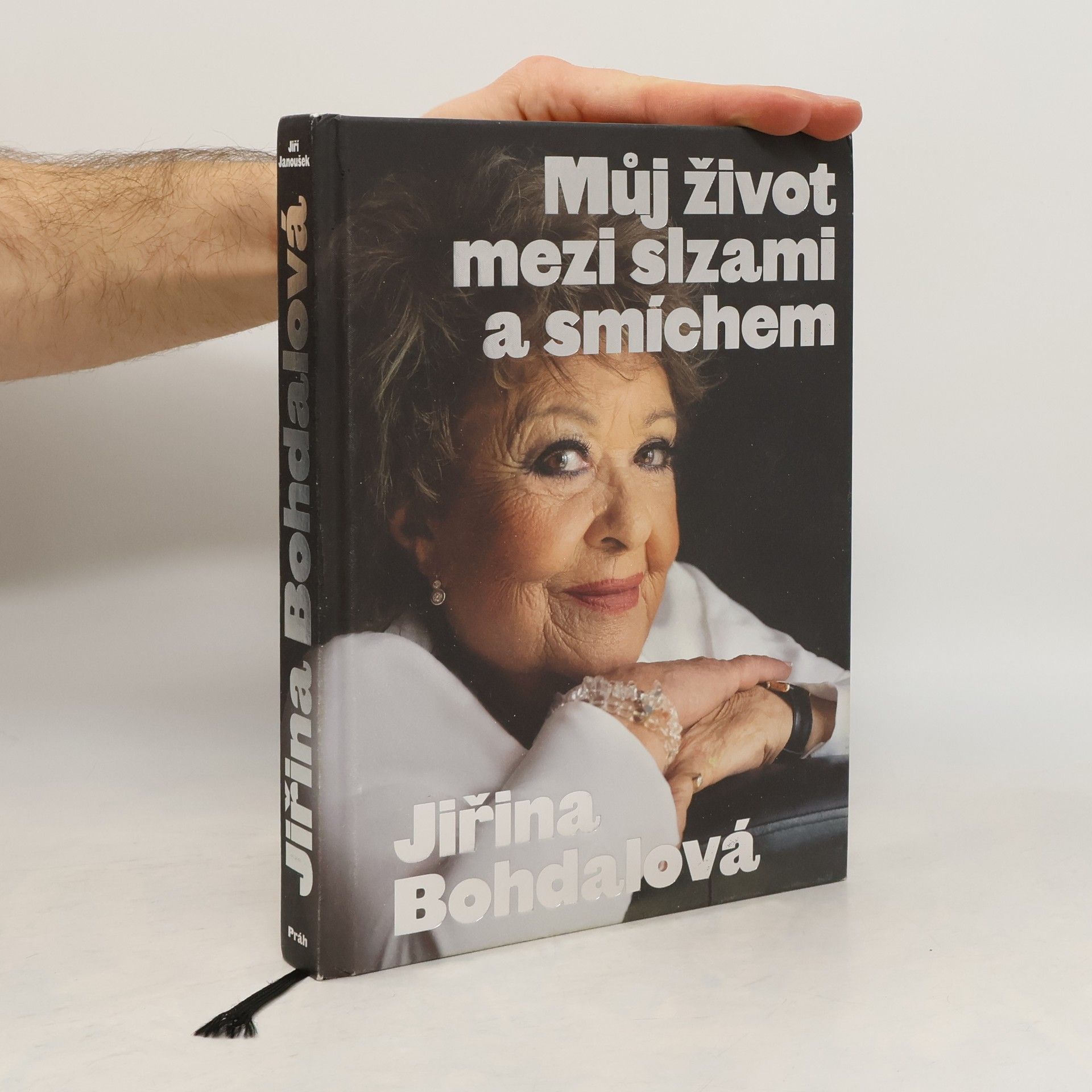 Můj život mezi slzami a smíchem