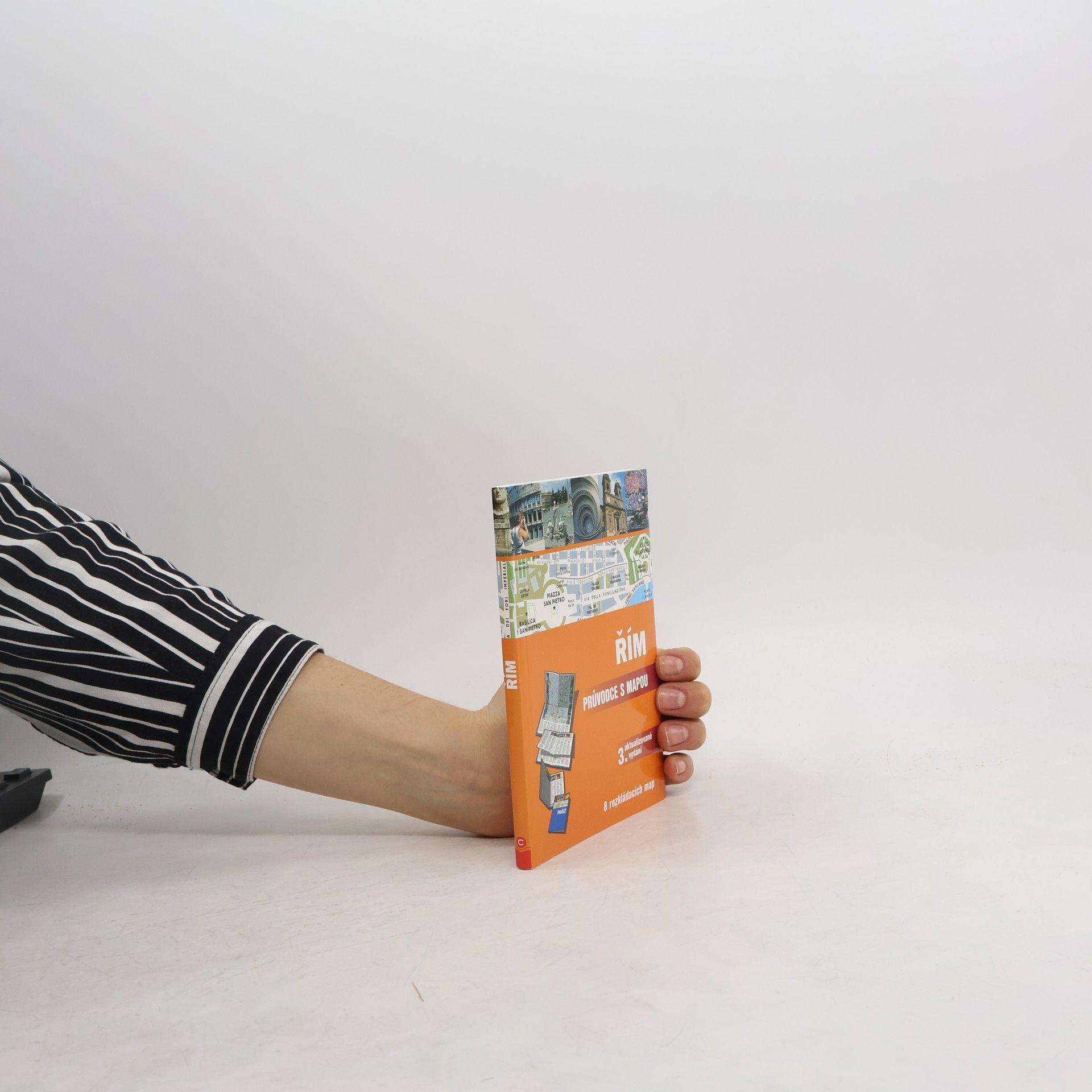 Řím - průvodce s mapou