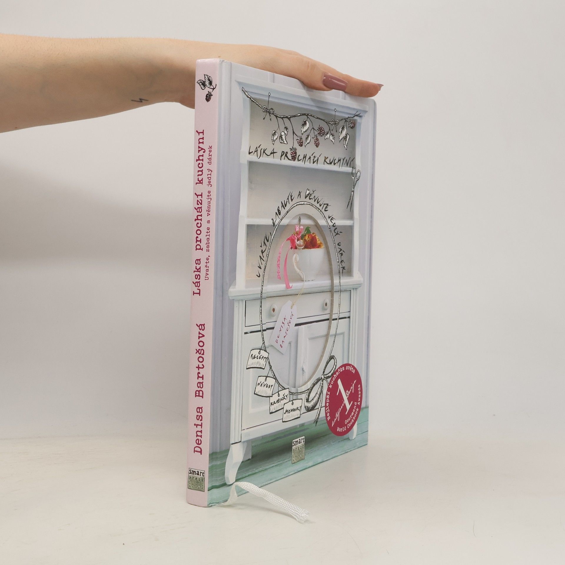 Denisa Bartošová Láska prochází kuchyní: Uvařte, zabalte a věnujte jedlý dárek