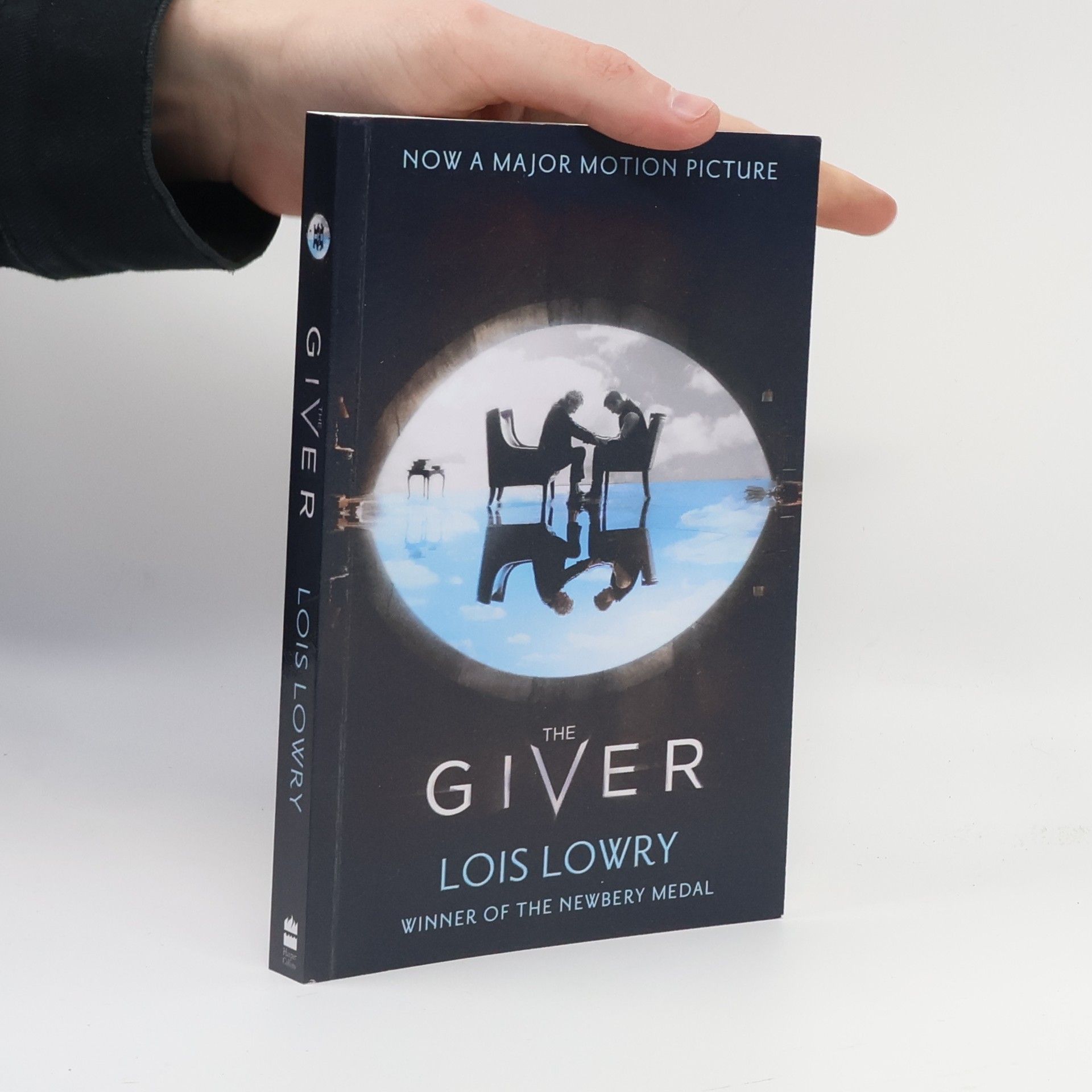 Lois Lowry The giver