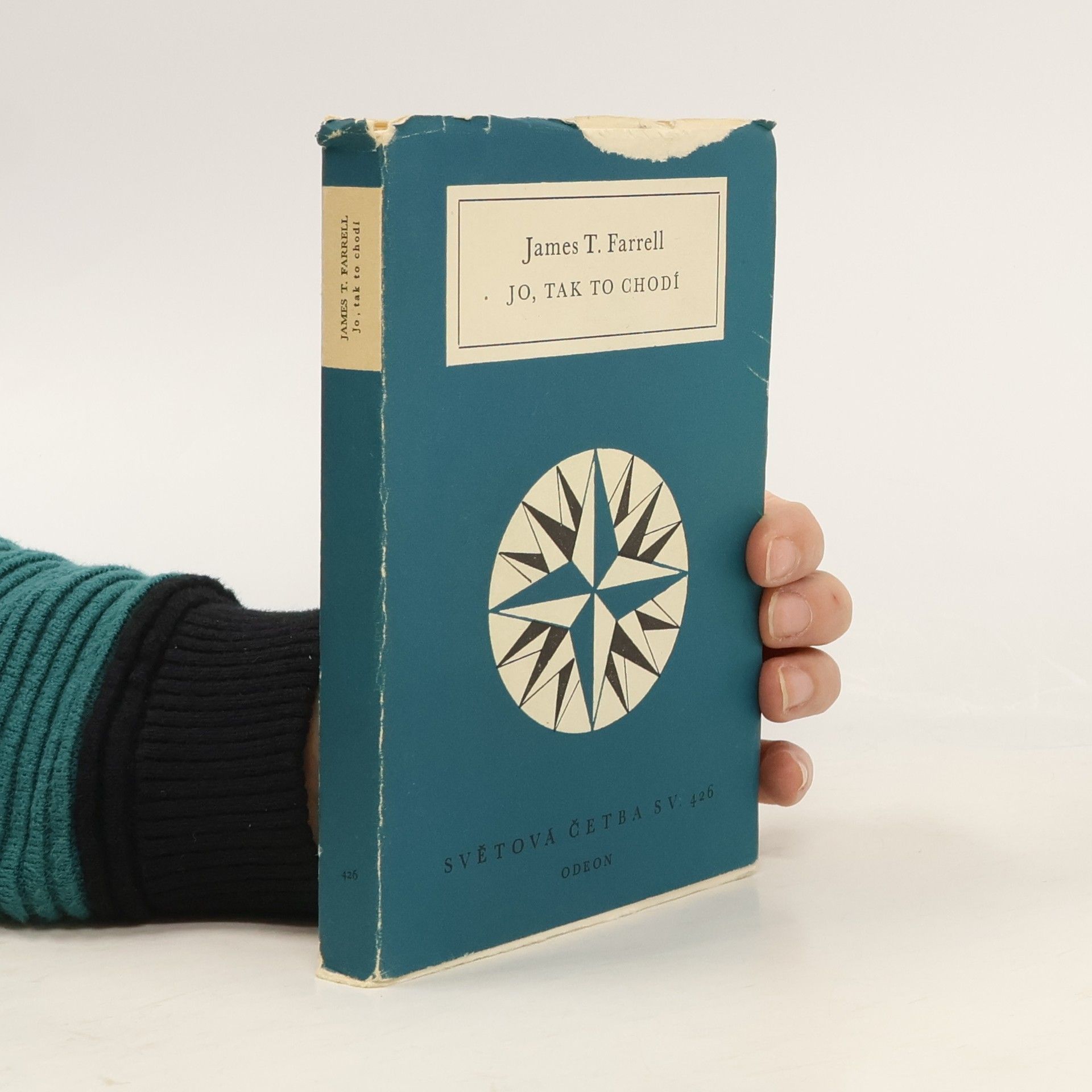 James T. James Thomas Farrell Jo, tak to chodí