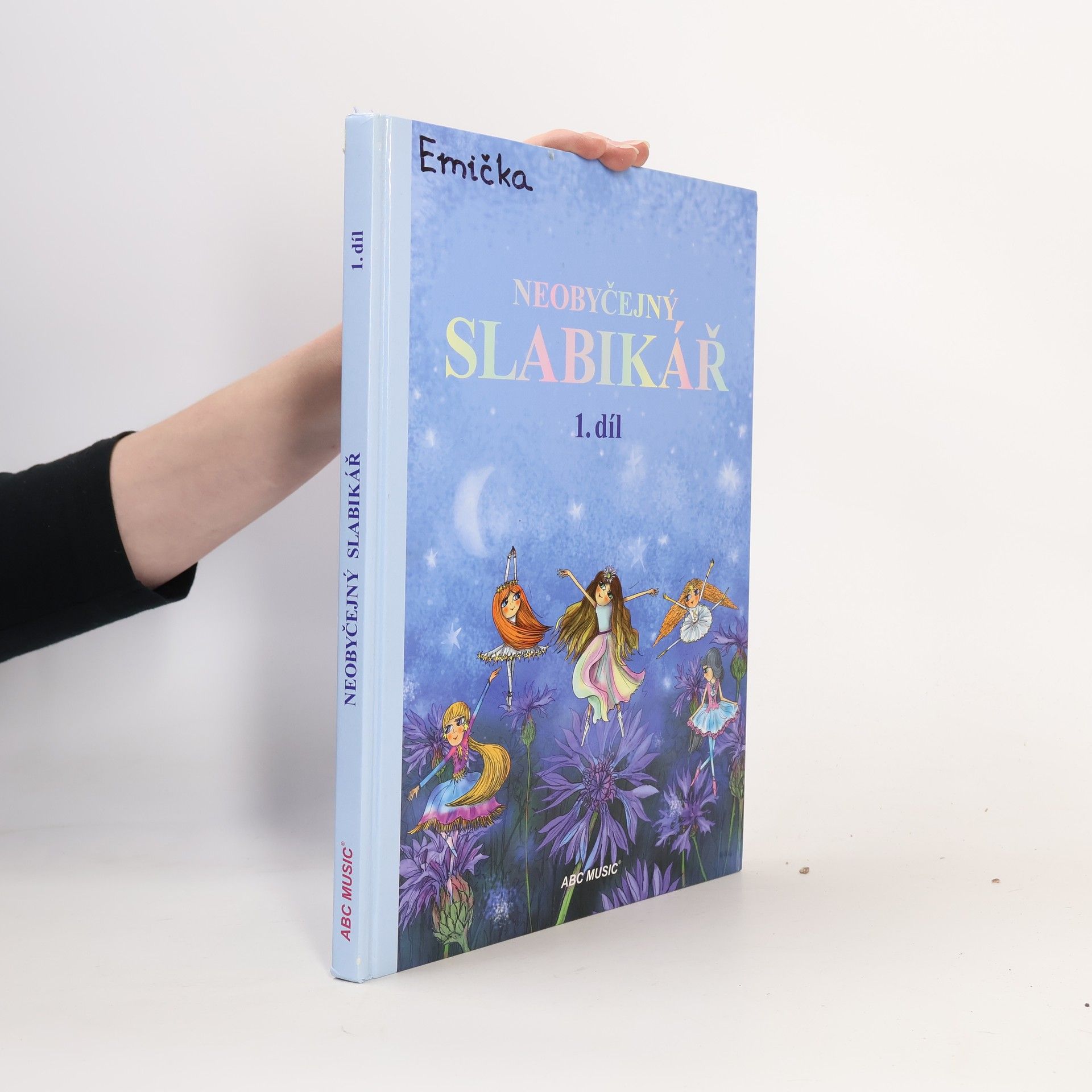 Mária Navrátilová Neobyčejný slabikář. 1. díl