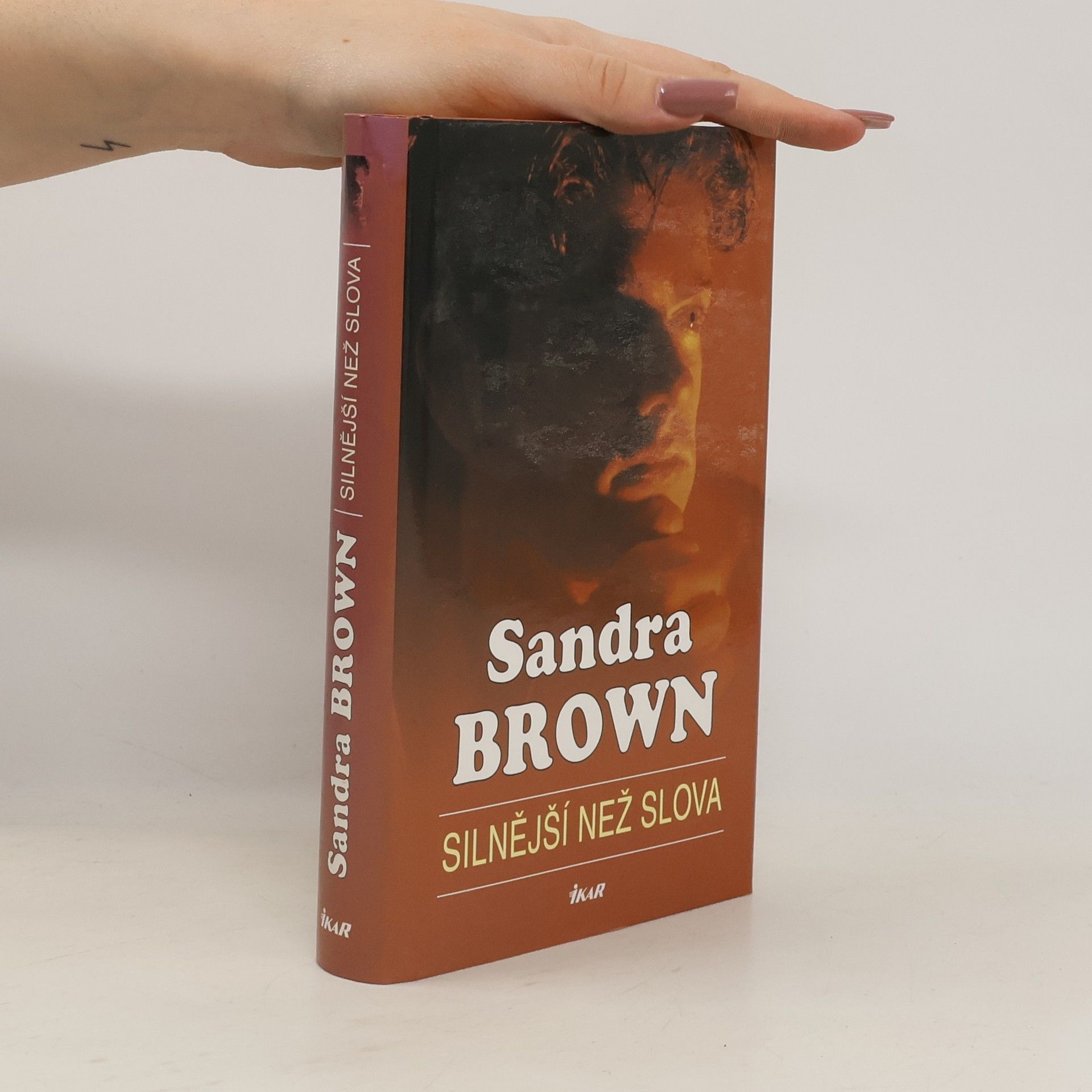 Sandra Brown Silnější než slova