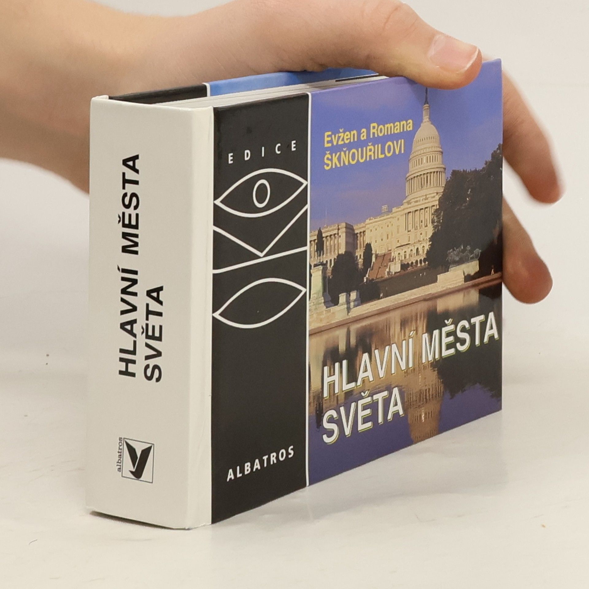 Romana Škňouřilová Hlavní města světa : (mimo Evropu)