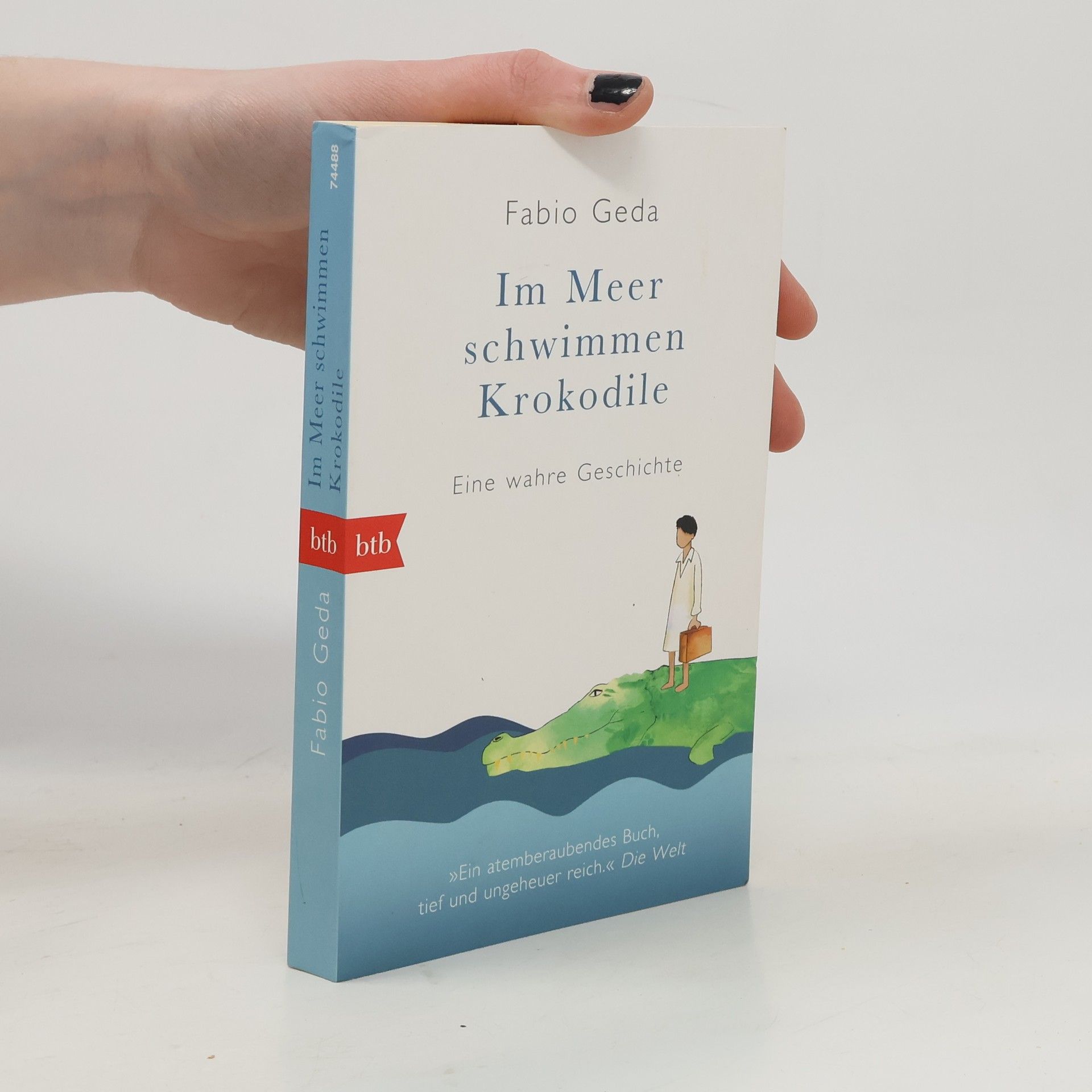 Im Meer schwimmen Krokodile