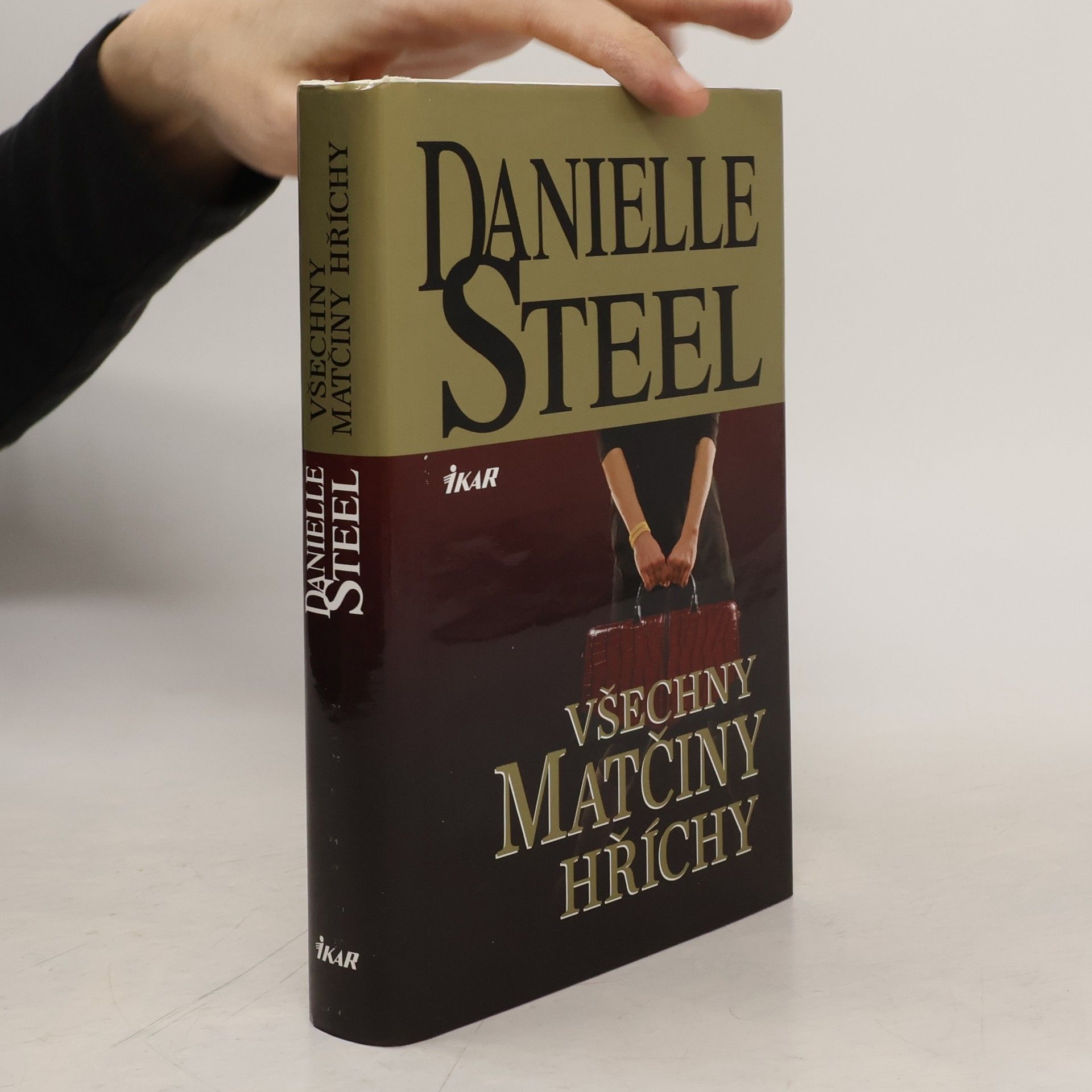 Danielle Steel Všechny matčiny hříchy