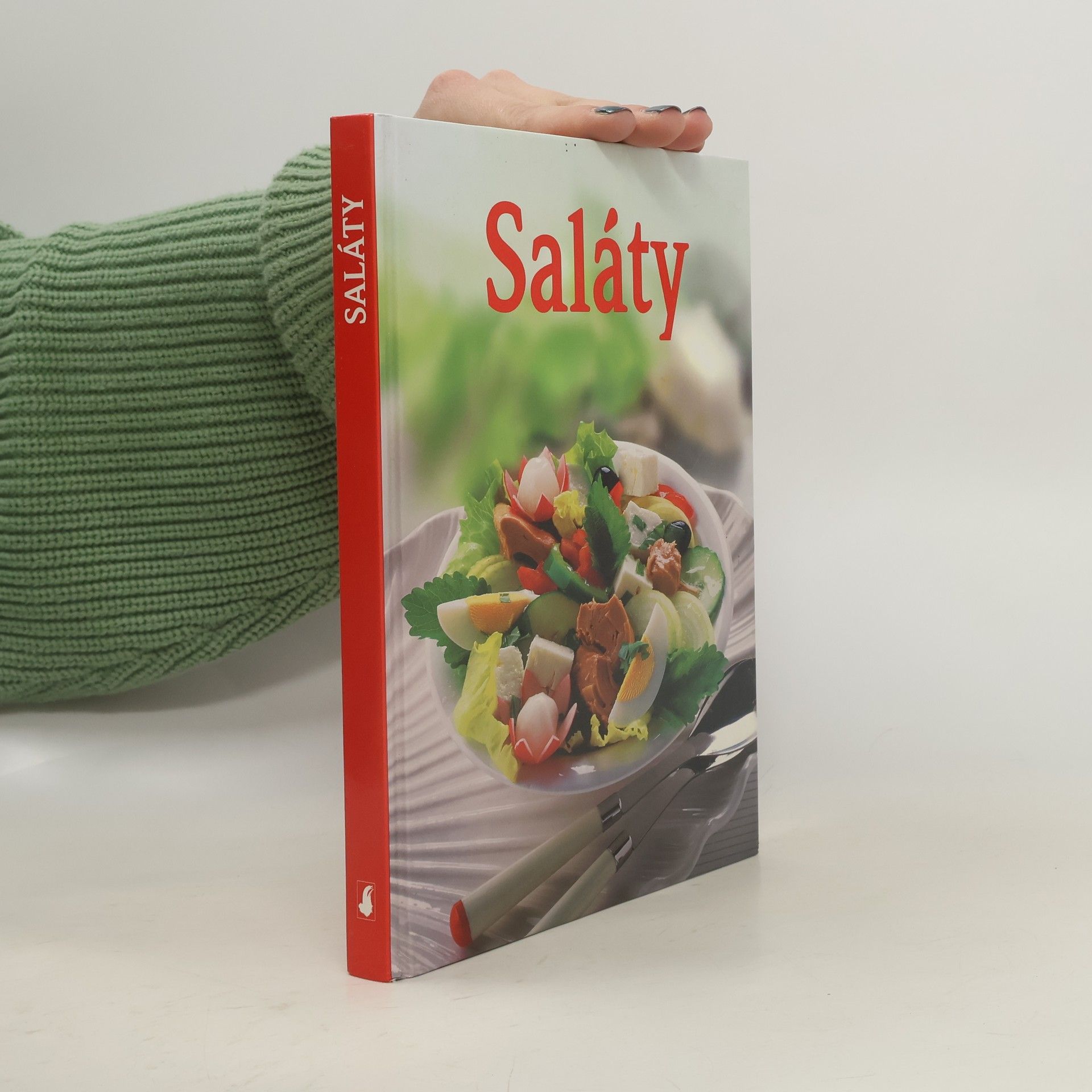 Saláty. 75 zajímavých receptů z celého světa