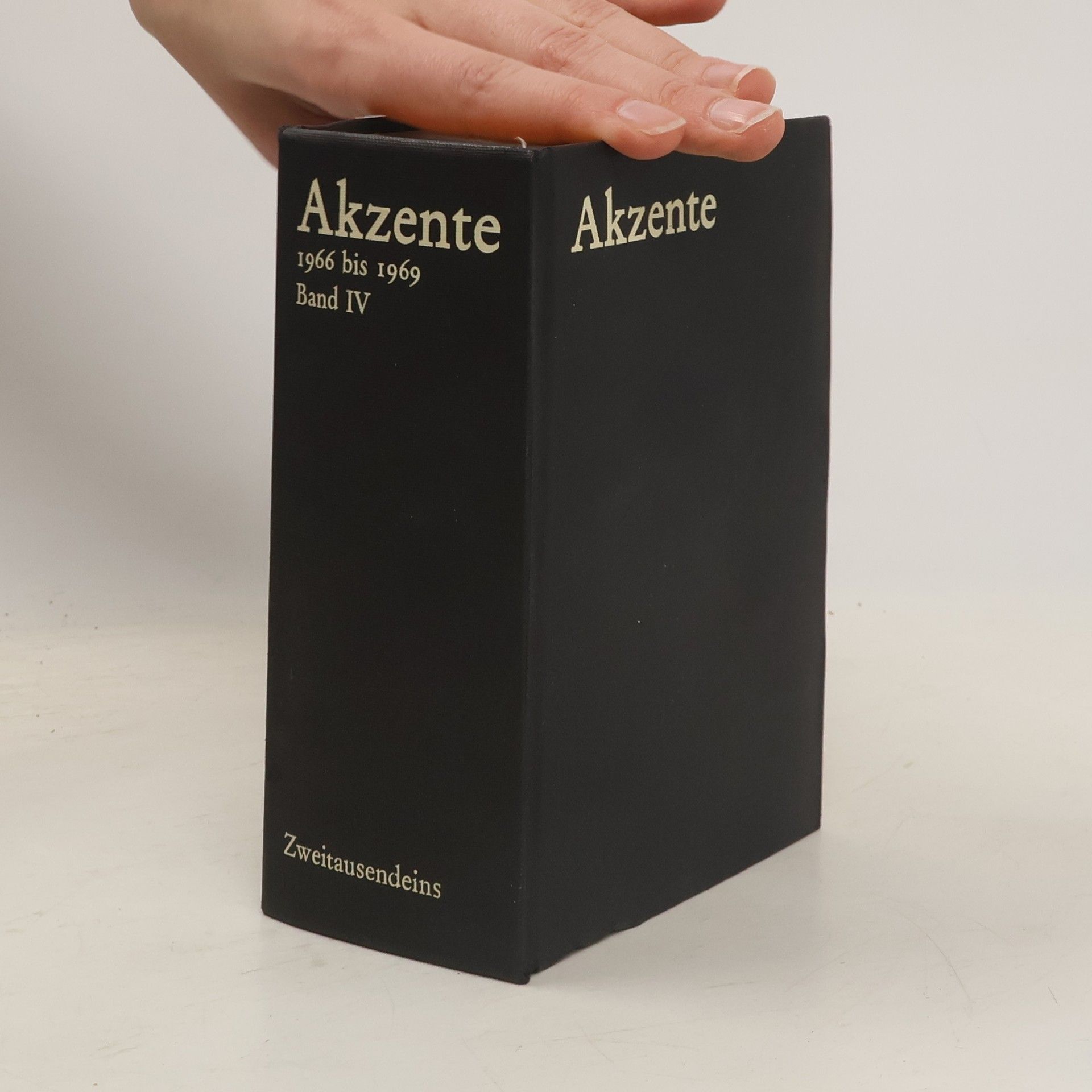 Kolektiv autorů Akzente IV