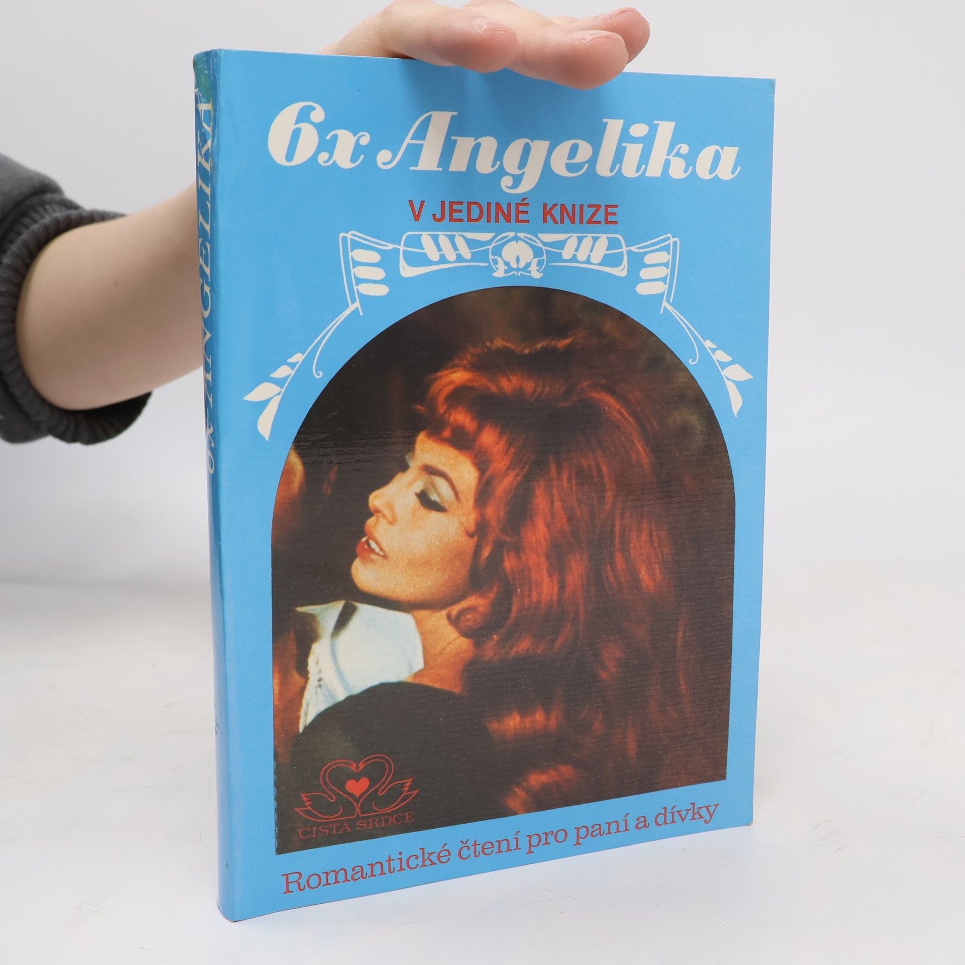 6x Angelika v jediné knize
