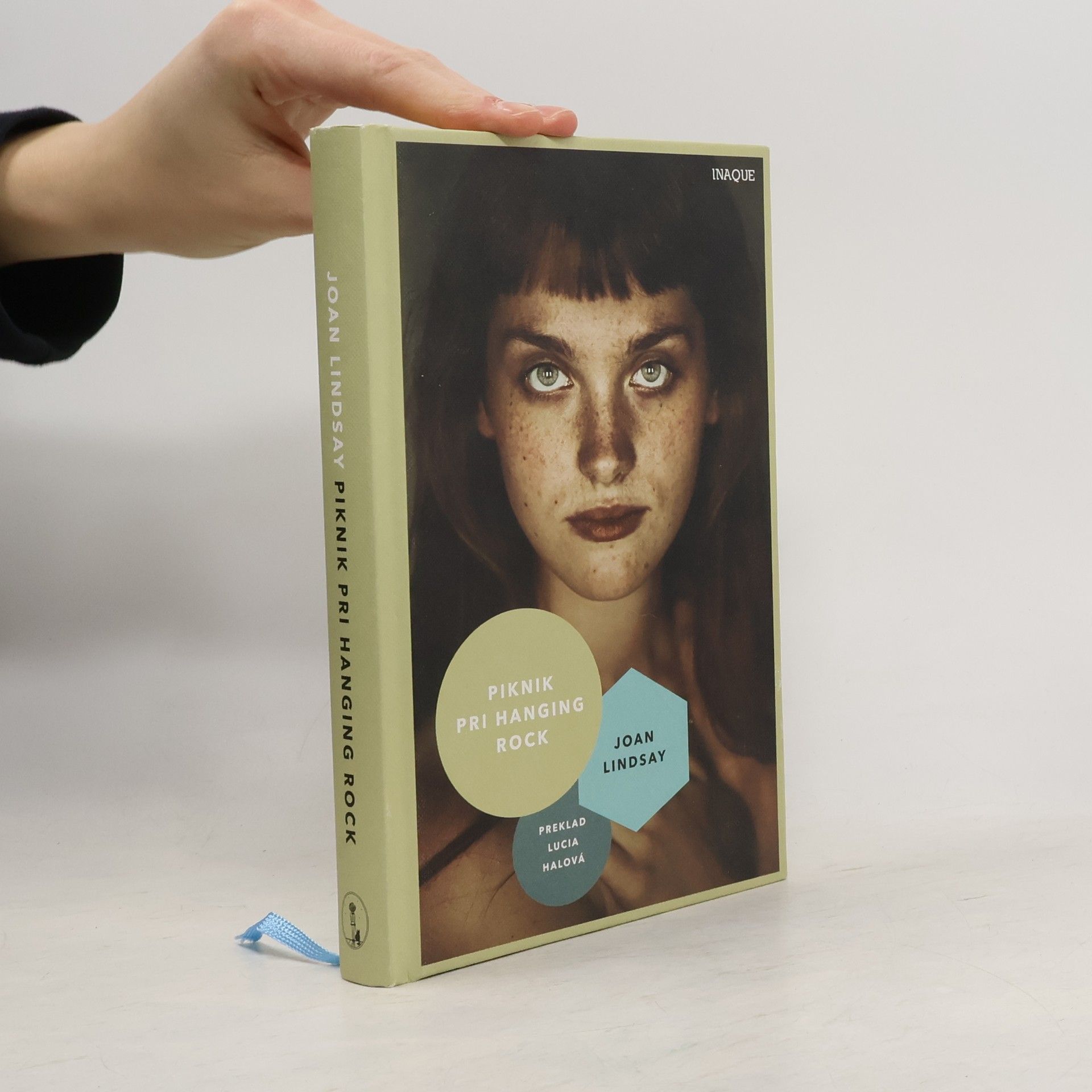 Joan Lindsay Piknik pri Hanging Rock