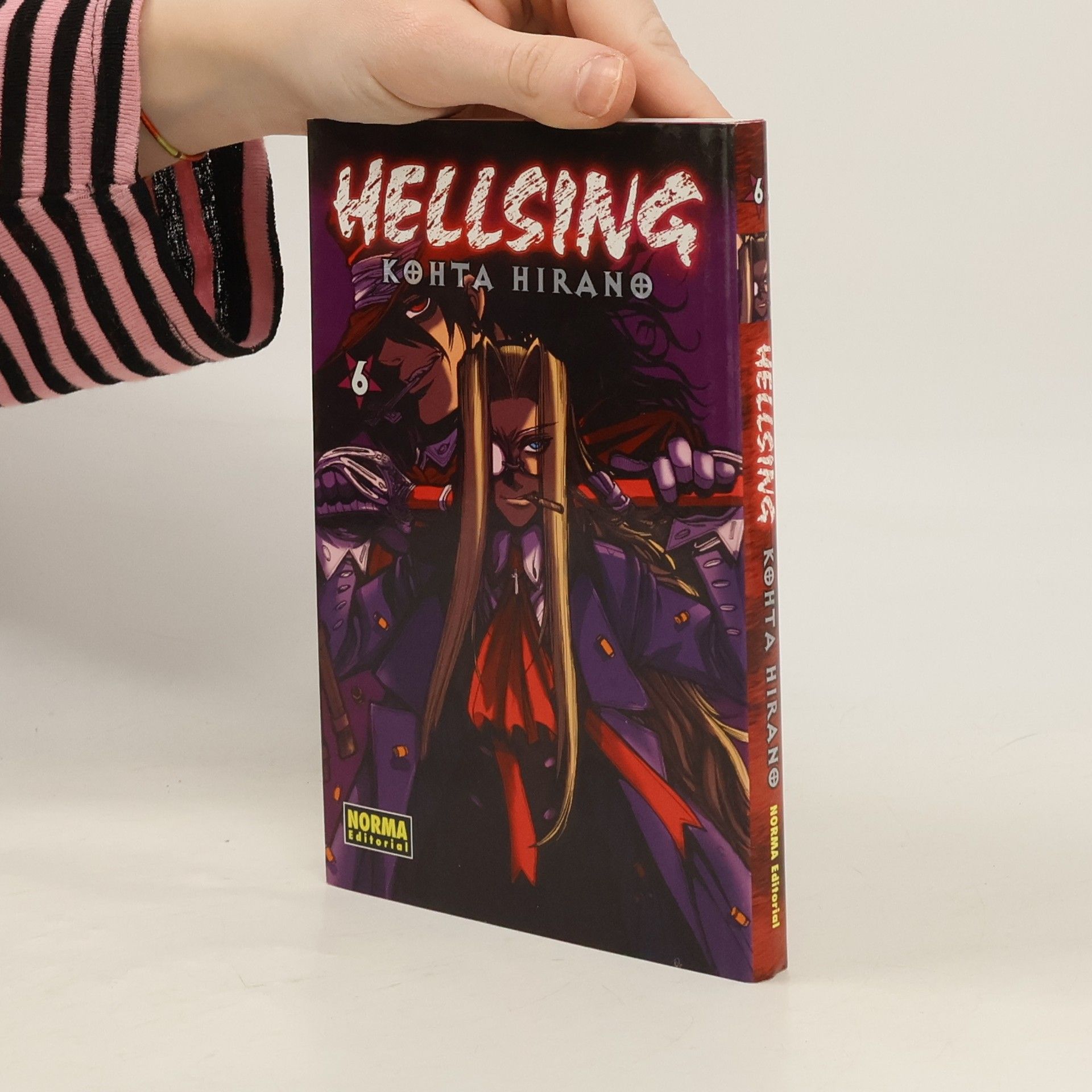 Kōta Hirano Hellsing, Vol. 06