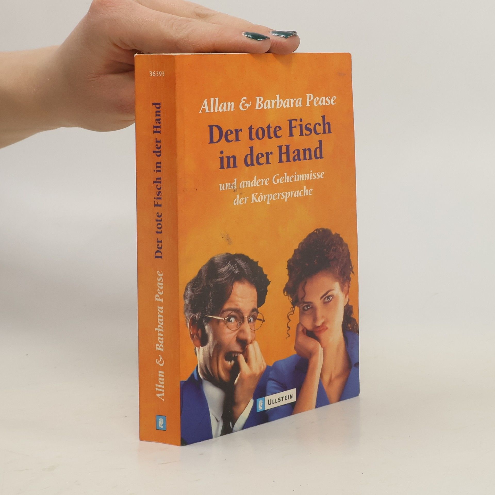 Allan Pease Der tote Fisch in der Hand