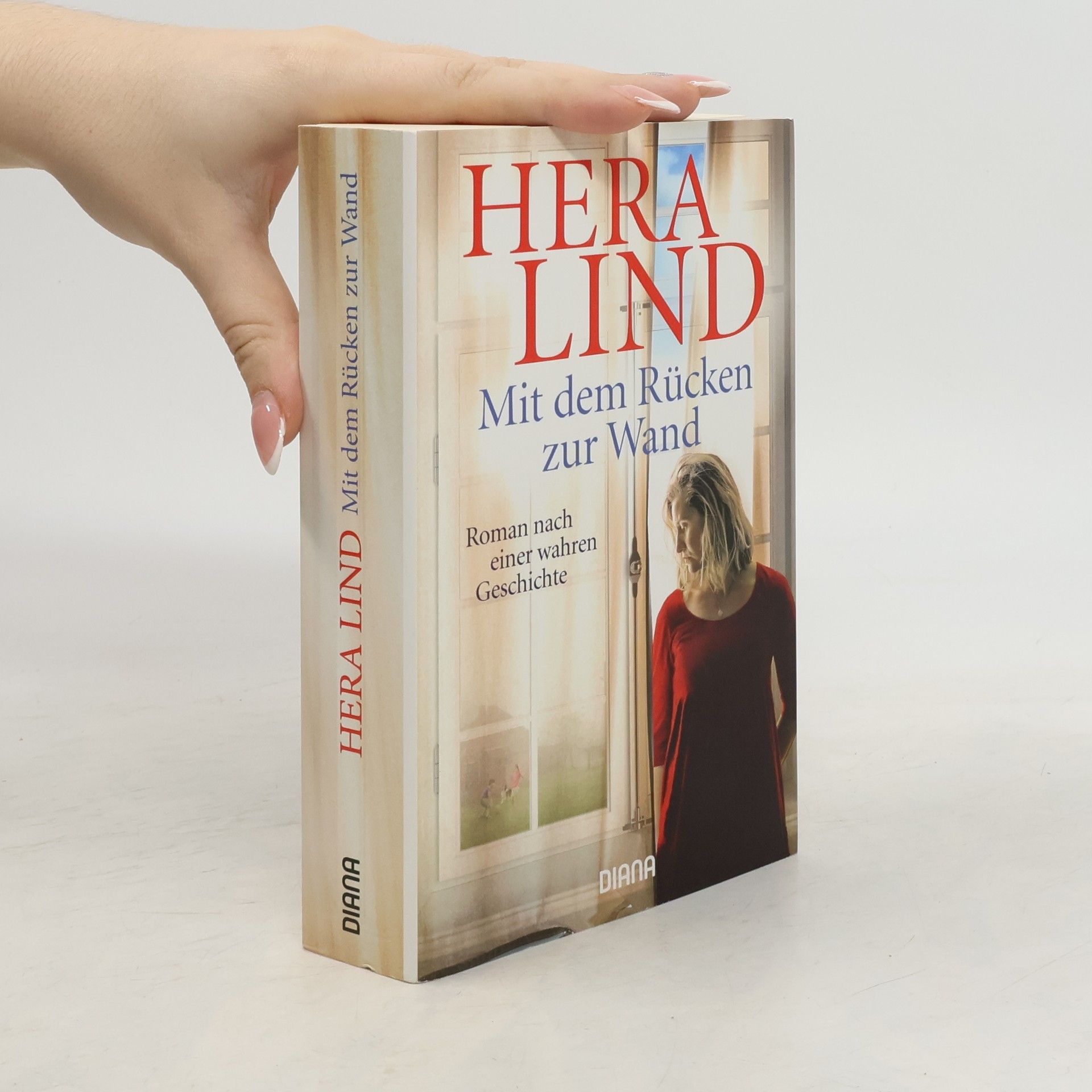 Mit dem Rücken zur Wand