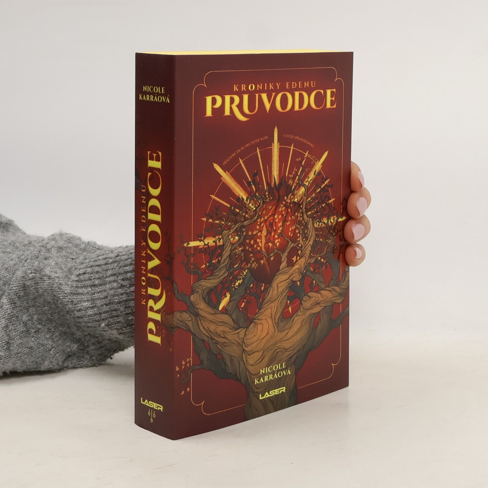 Nicole Karráová Kroniky Edenu. Průvodce