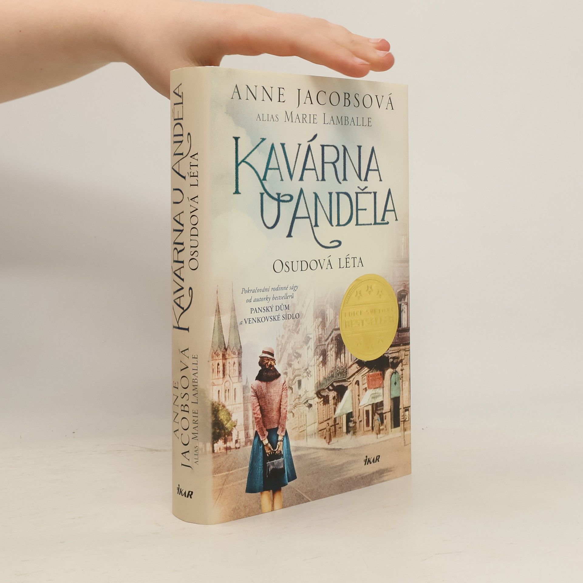 Anne Jacobs Kavárna U Anděla. Osudová léta