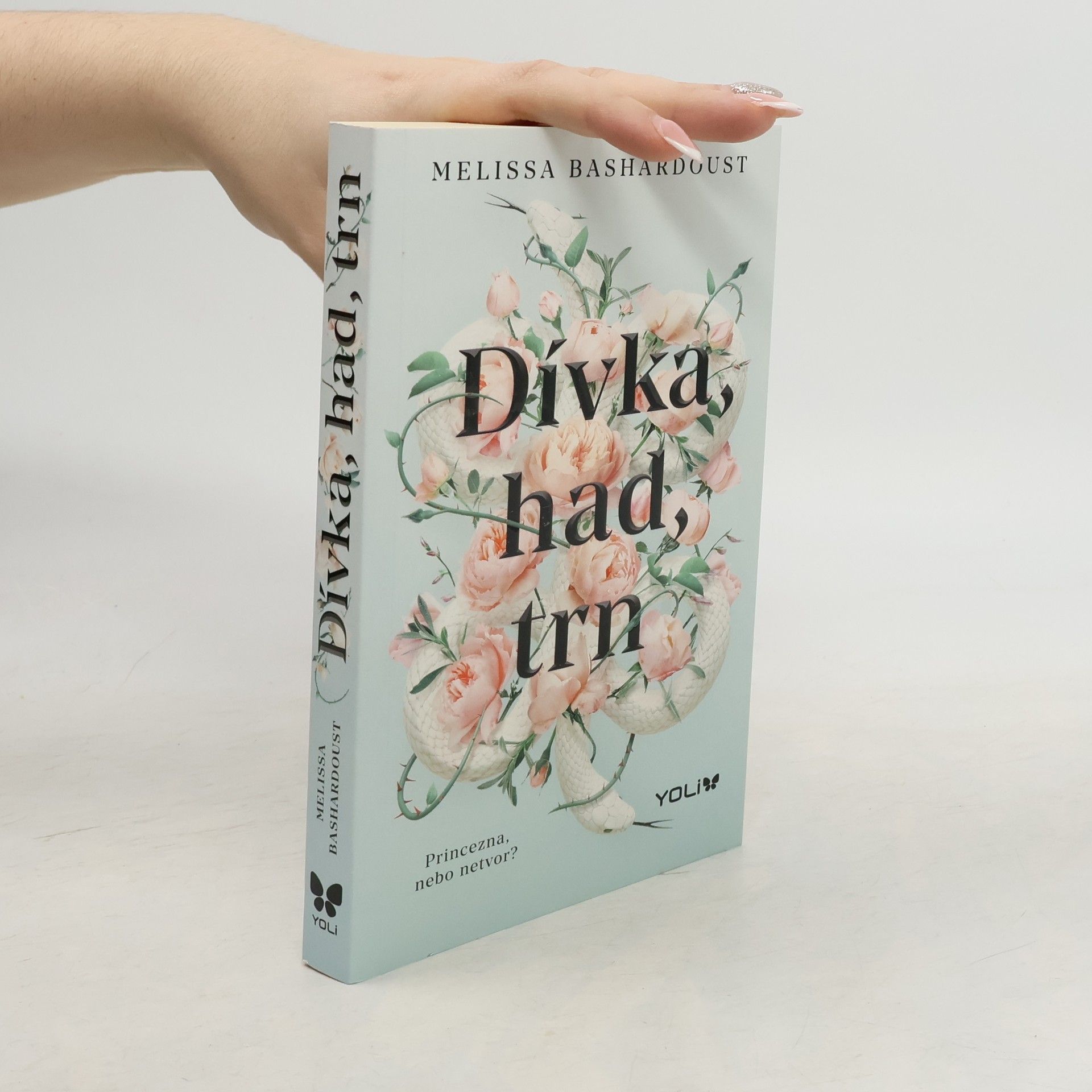 Melissa Bashardoust Dívka, had, trn