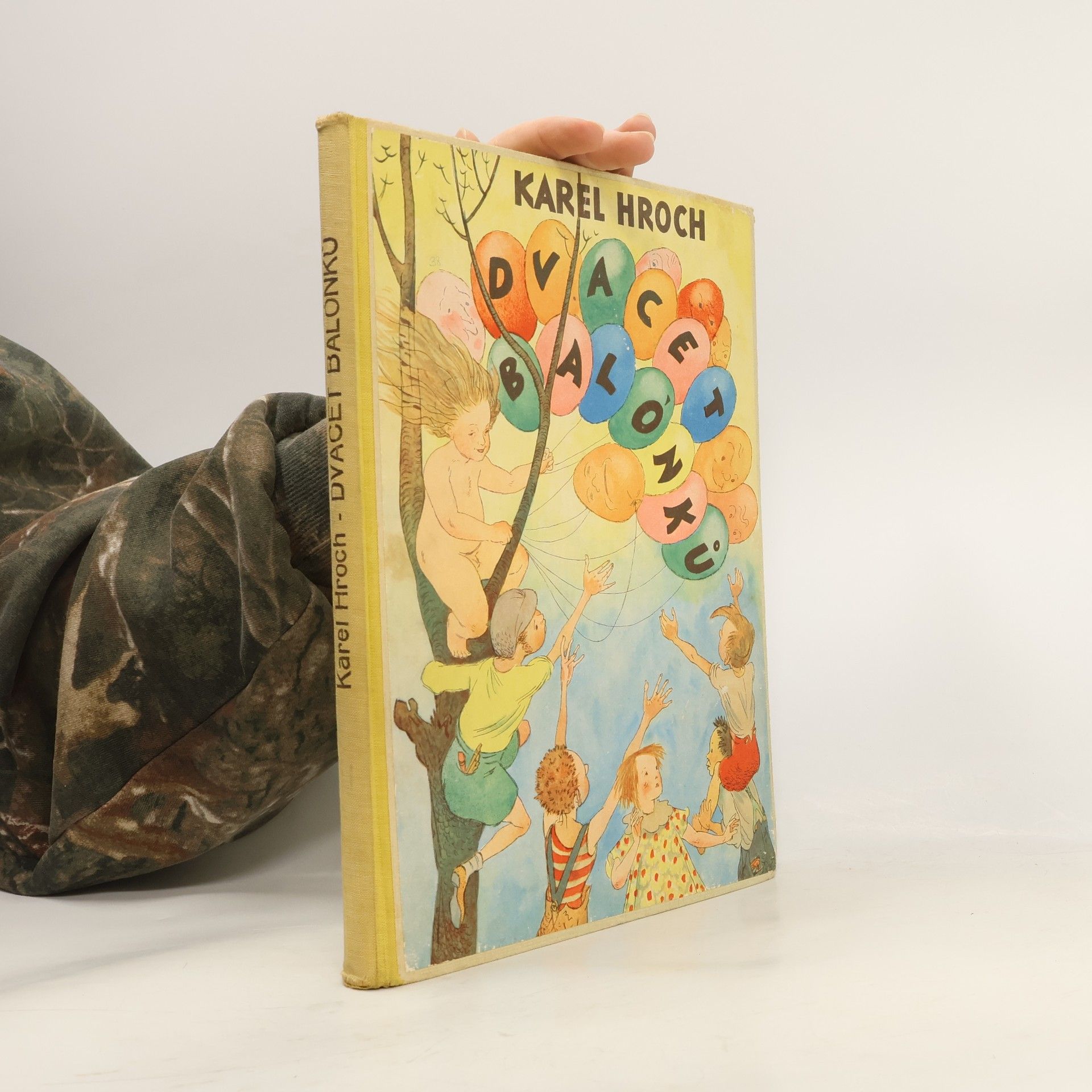 Karel Hroch Dvacet balónků