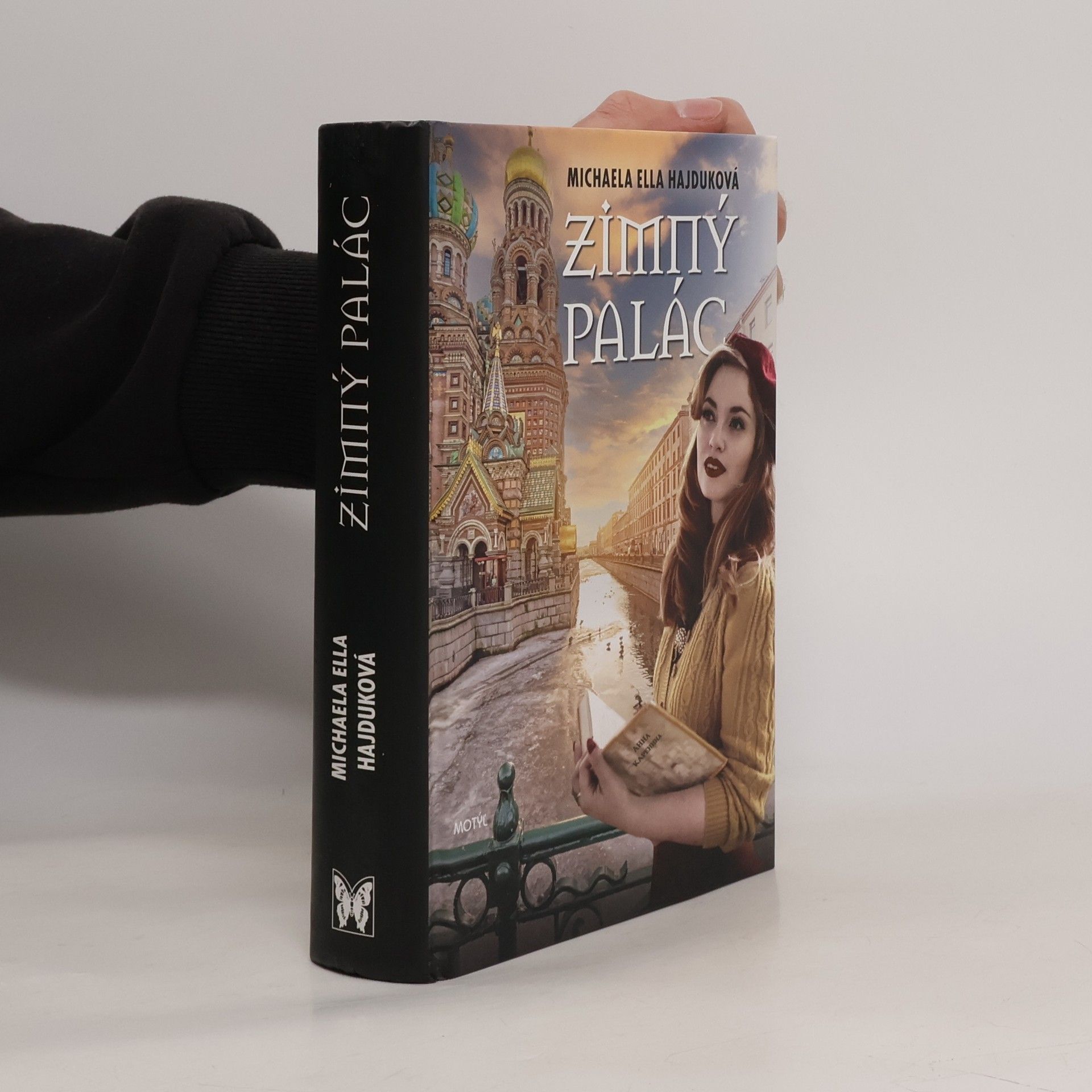 Michaela Ella Hajduková Zimný palác