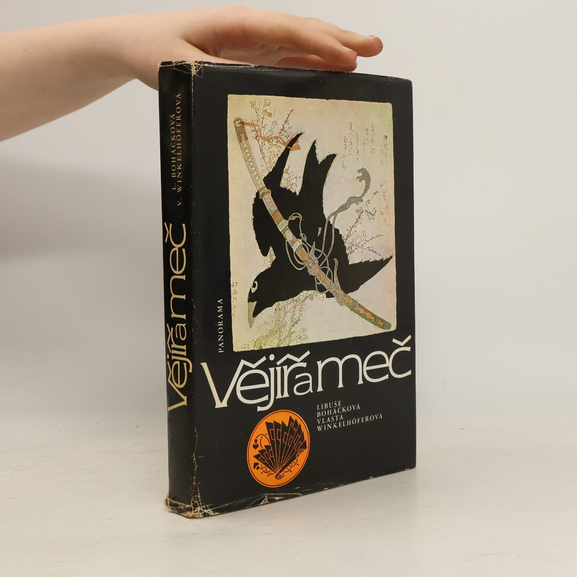 Libuše Boháčková Vějíř a meč