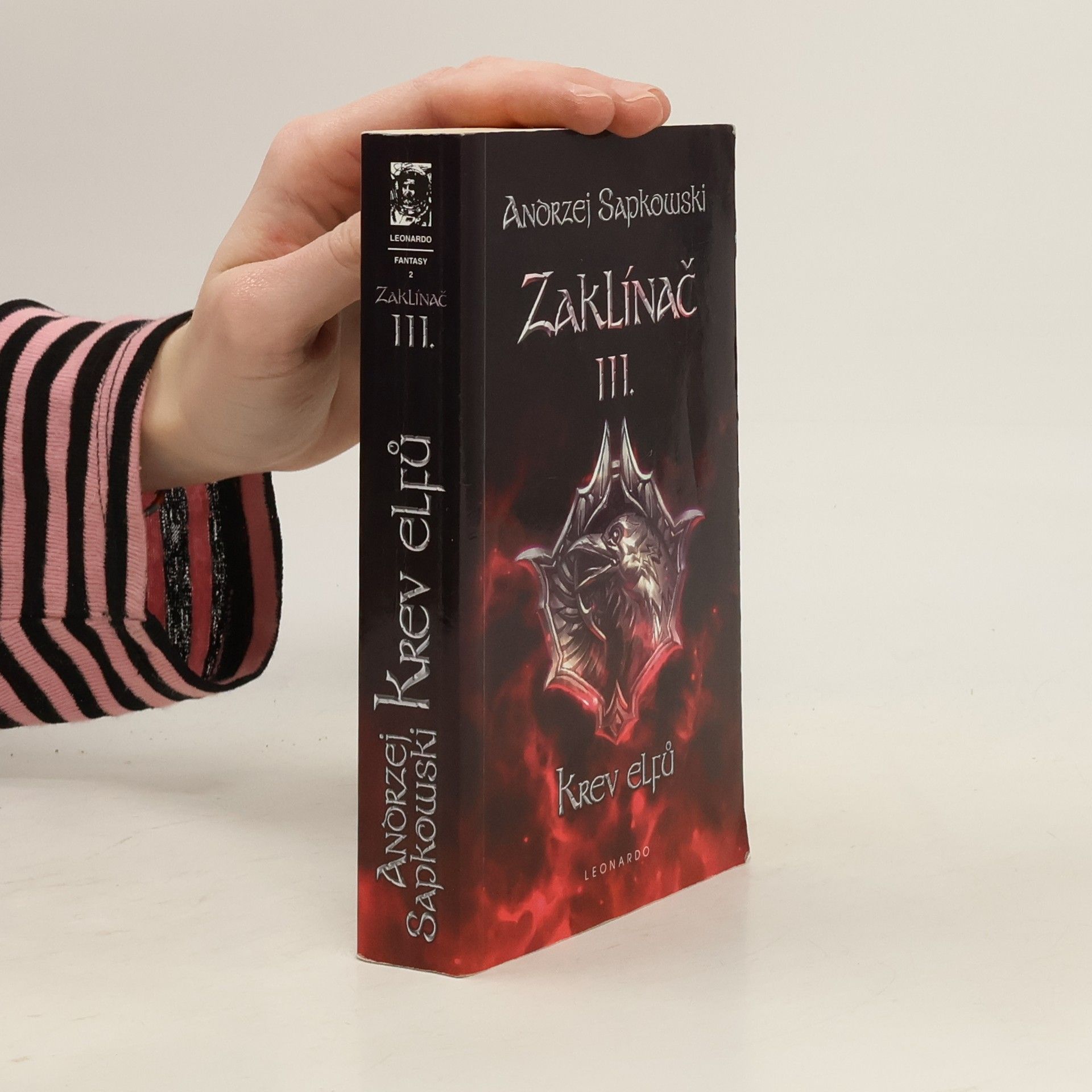Andrzej Sapkowski Zaklínač III. Krev elfů