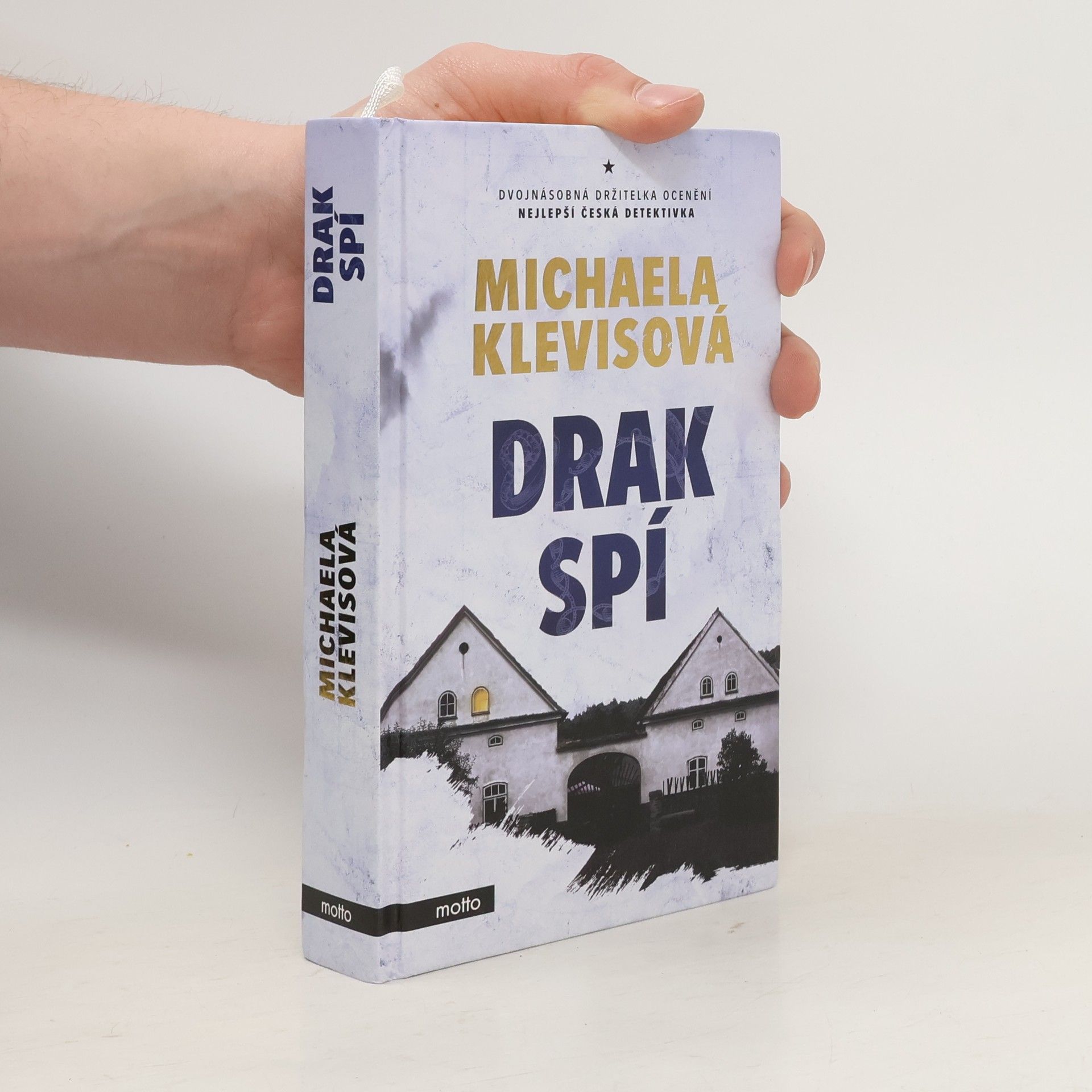 Michaela Klevisová Drak spí