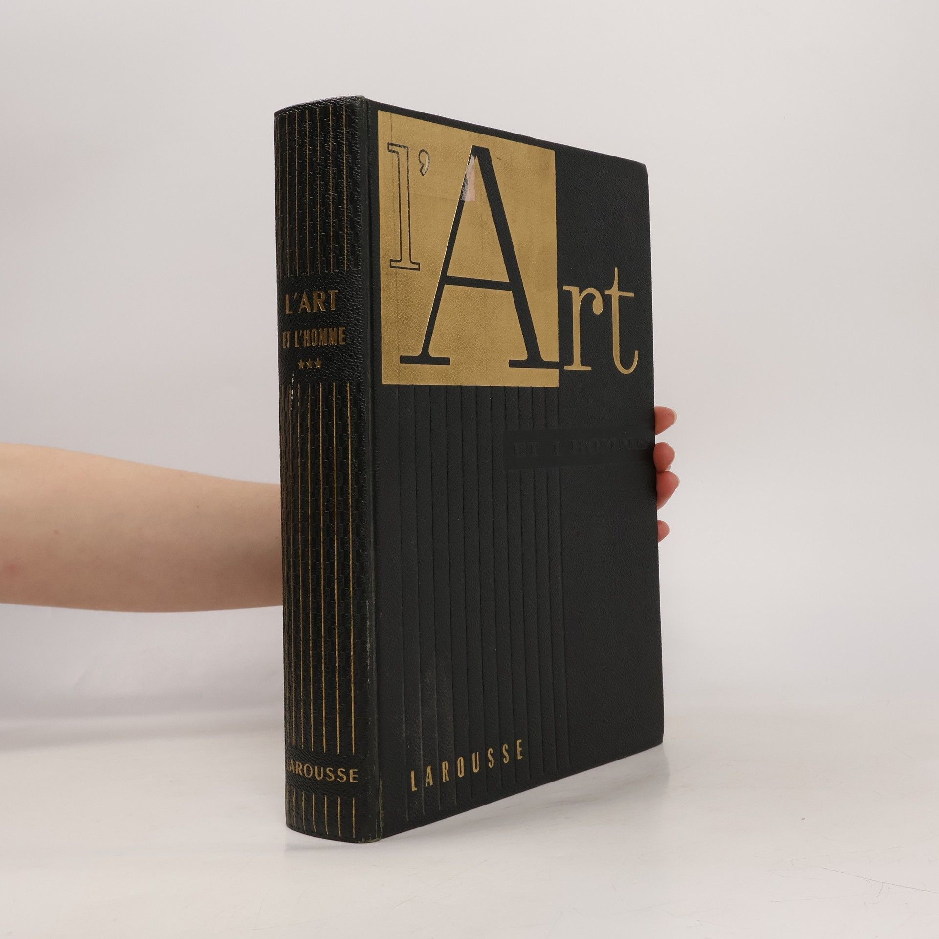 kolektiv L'Art et l'Homme 3