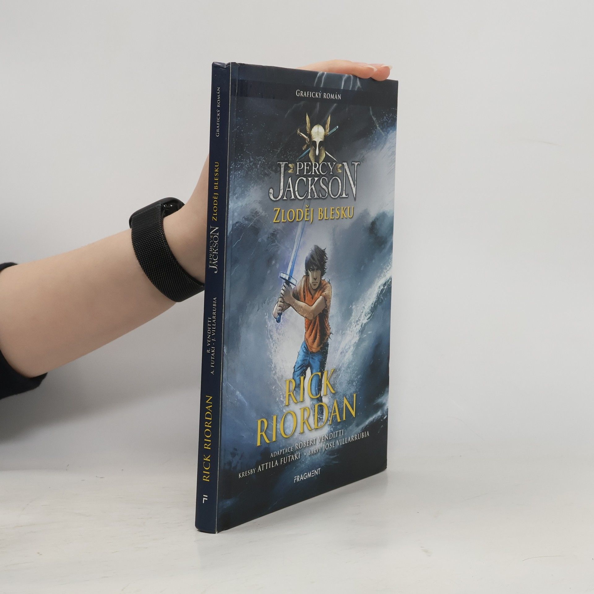Rick Riordan Percy Jackson, Zloděj blesku