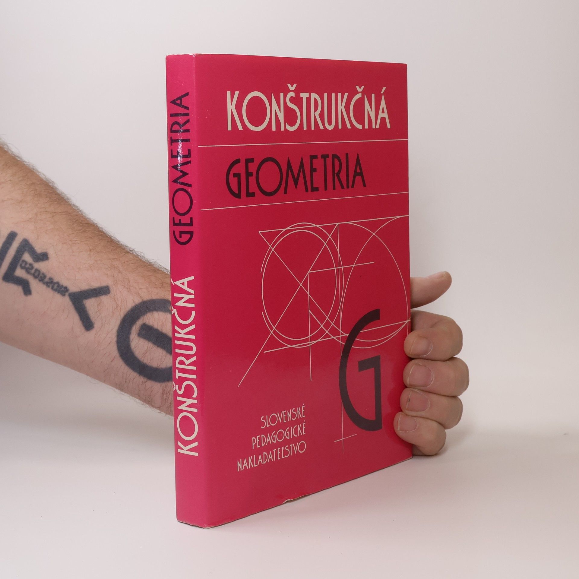 Kolektiv autorů Konštrukčná geometria pre matematicko-fyzikálne a pedagogické fakulty