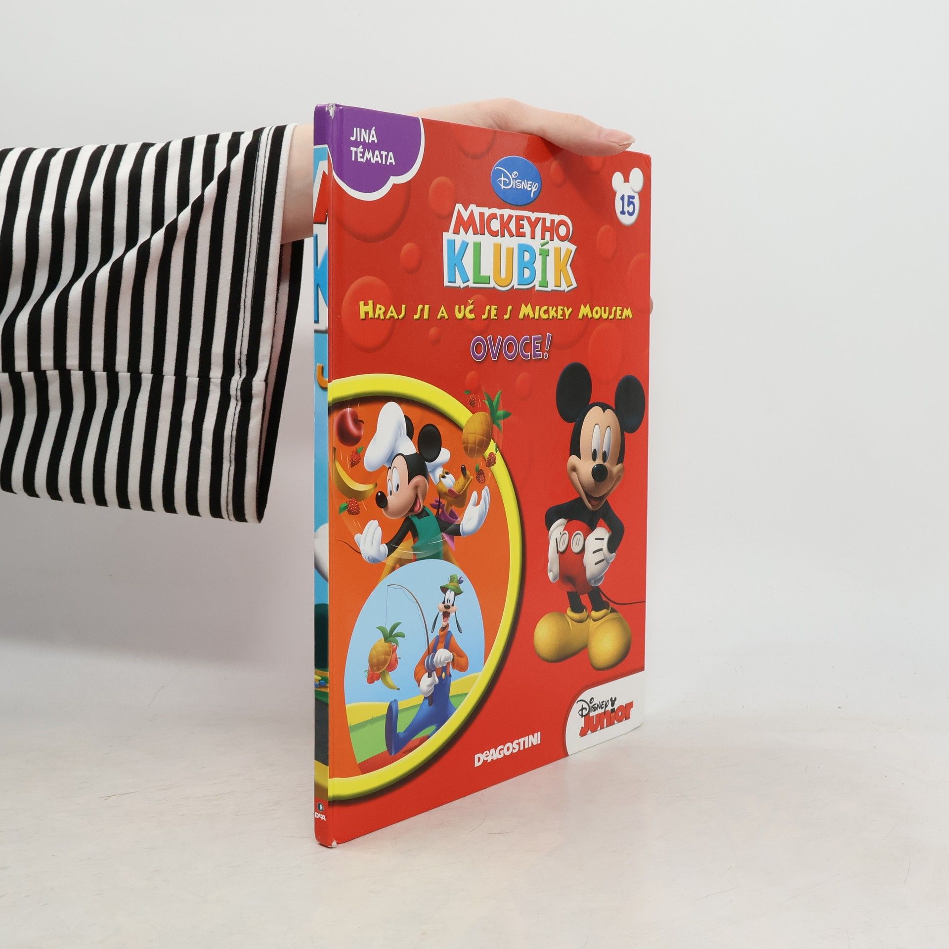 Various authors Mickeyho klubík. Hraj a uč se s Mickey Mousem 15. Ovoce!