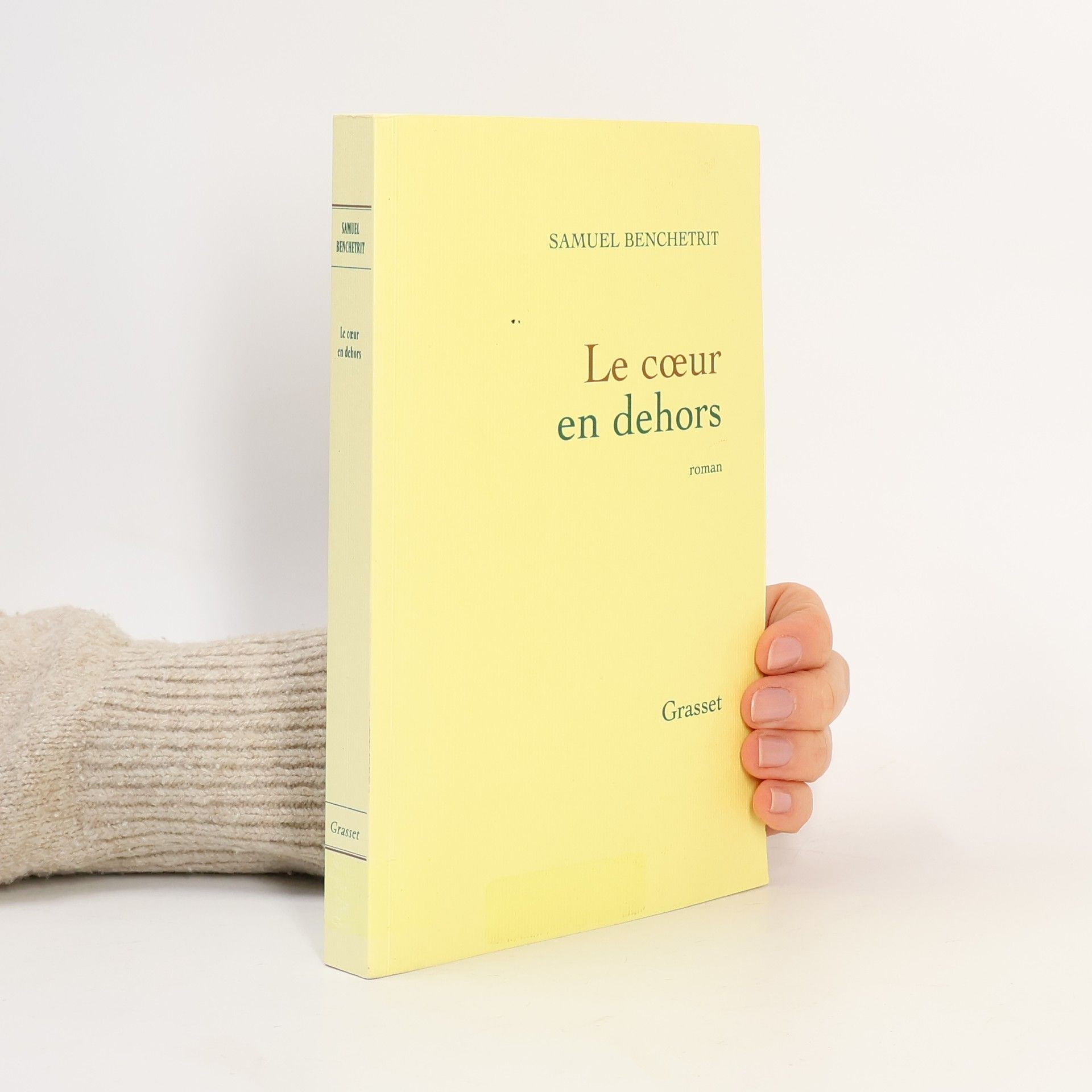 Samuel Benchetrit Le cœur en dehors