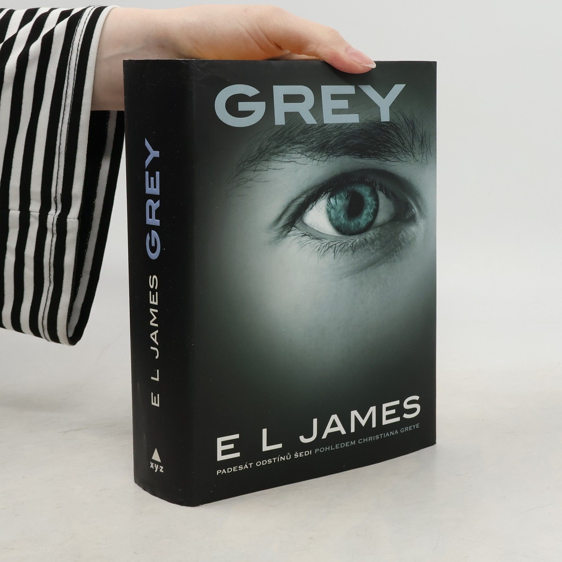 E. L. James Grey