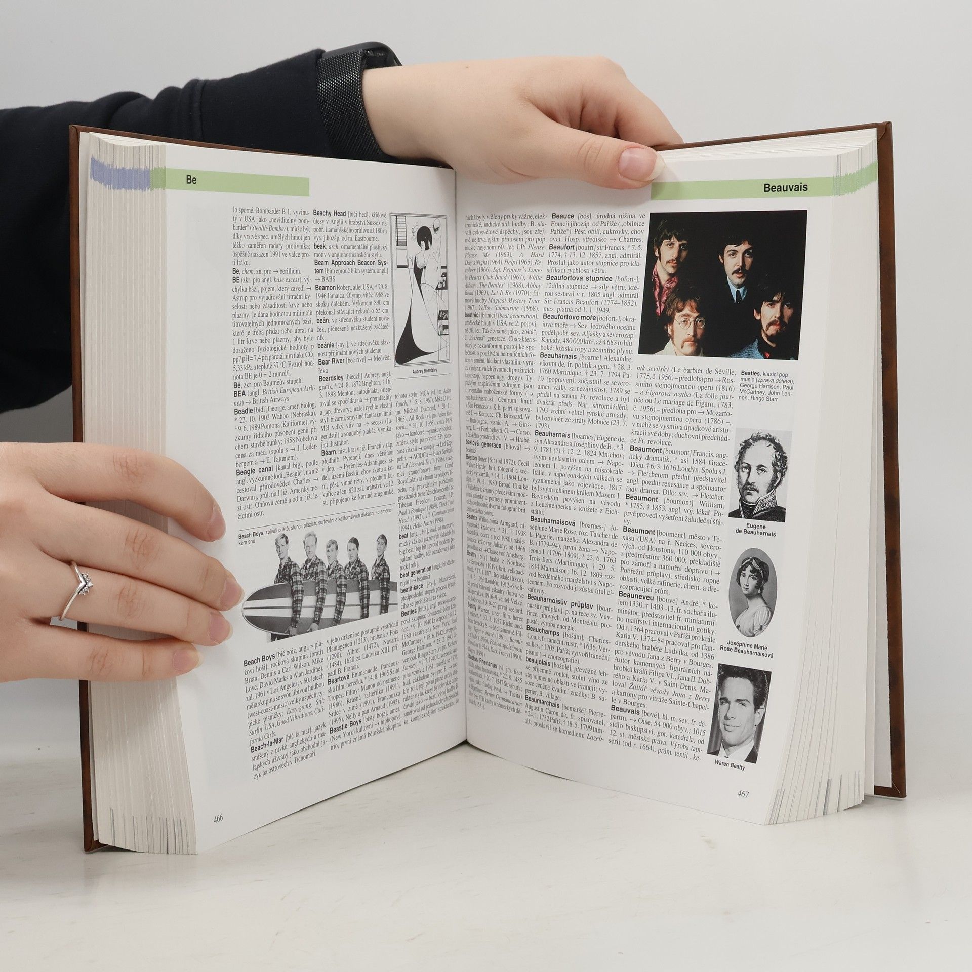 Various authors Universum. Všeobecná encyklopedie Díl 1. A-B