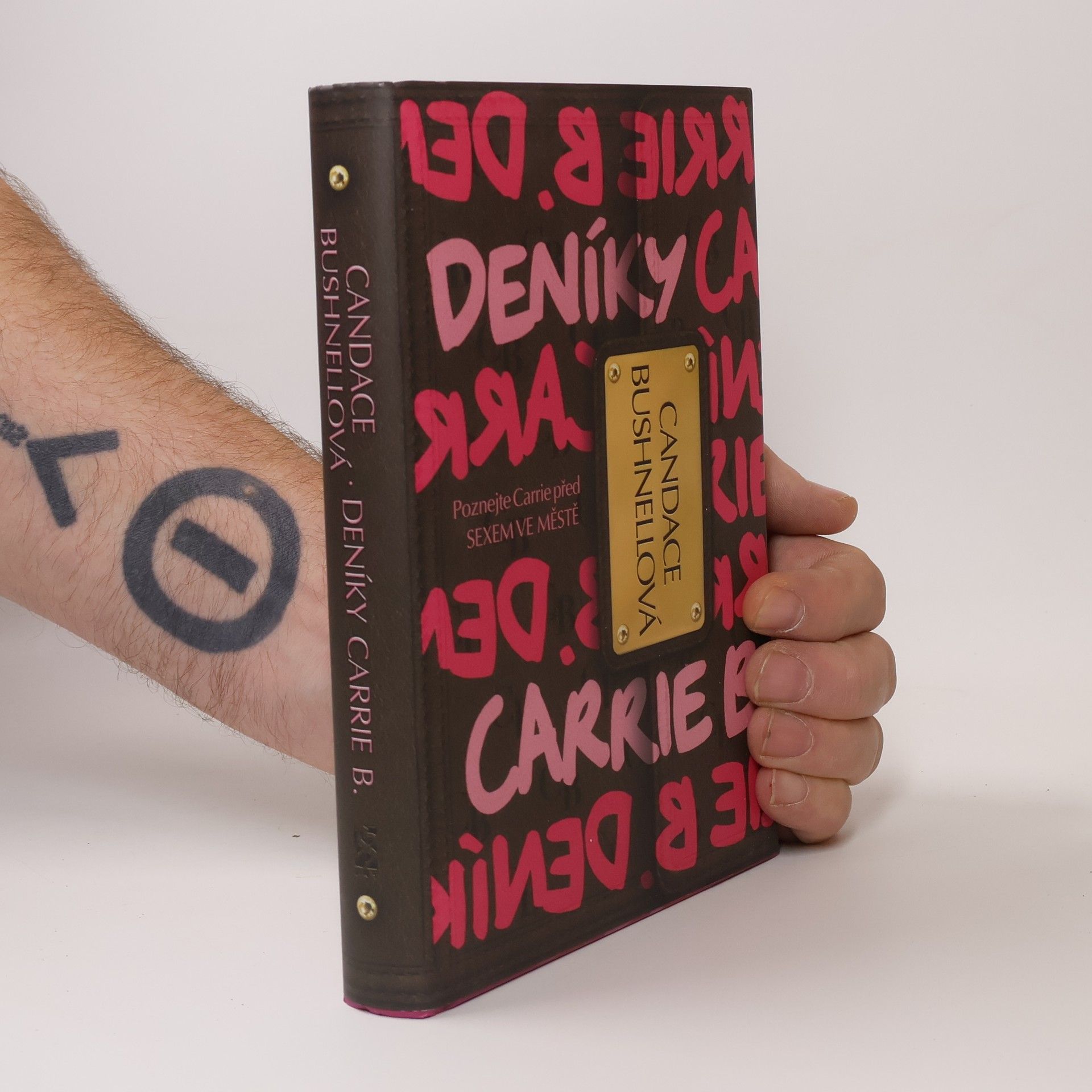 Candace Bushnell Deníky Carrie B.