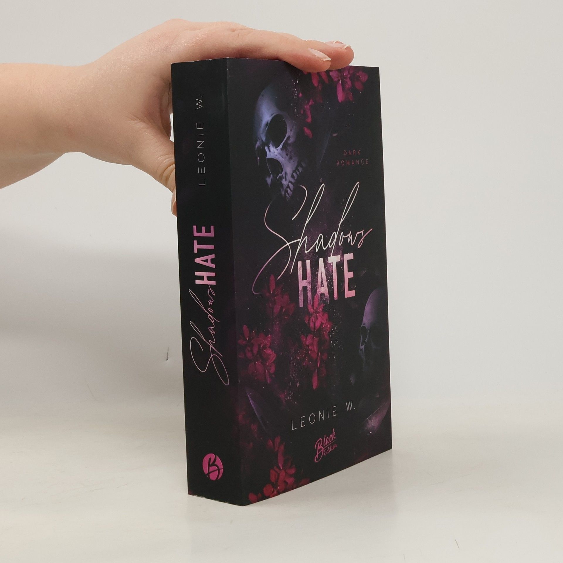 Leonie W. Shadow's Hate