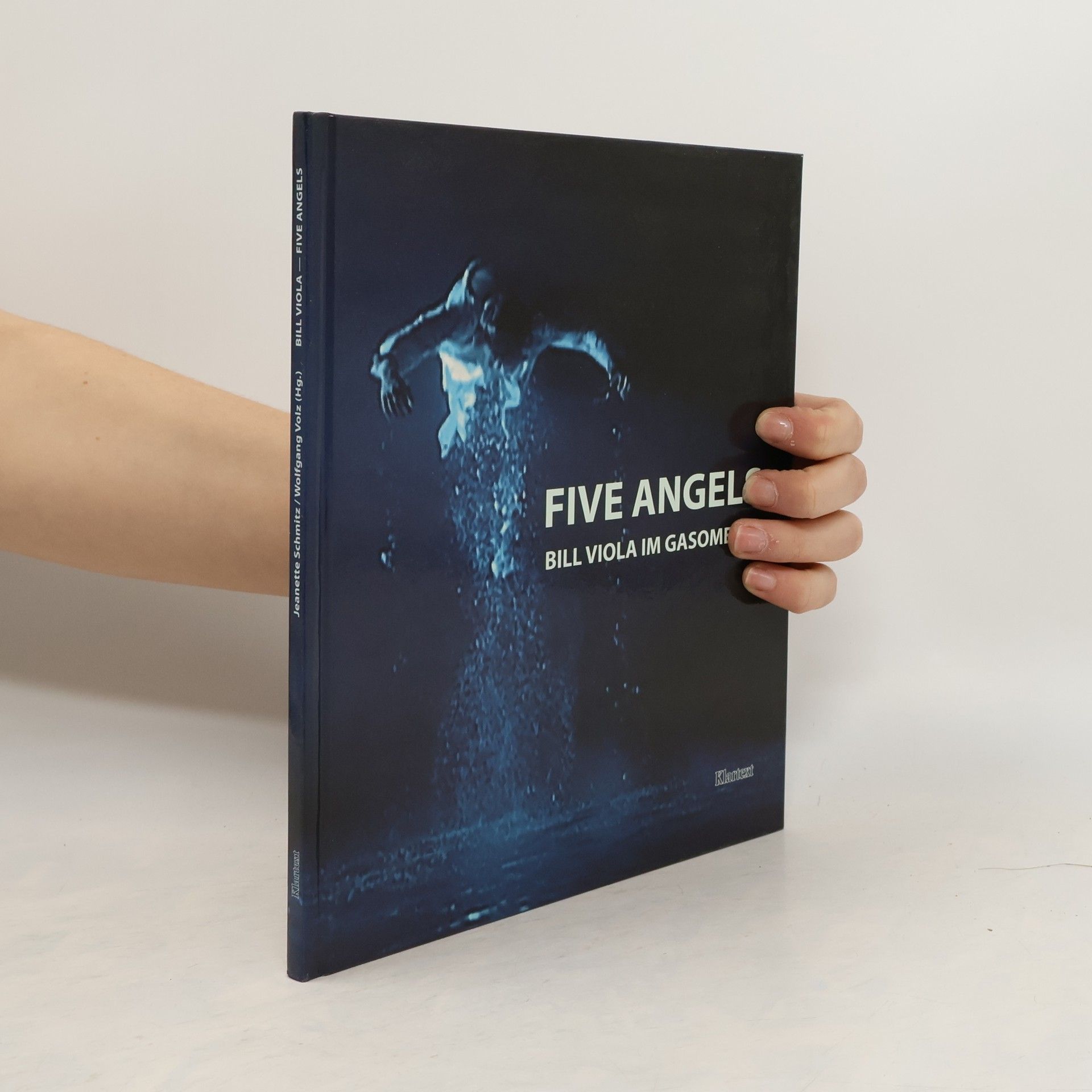 Jeanette Schmitz Five Angels: Bill Viola im Gasometer