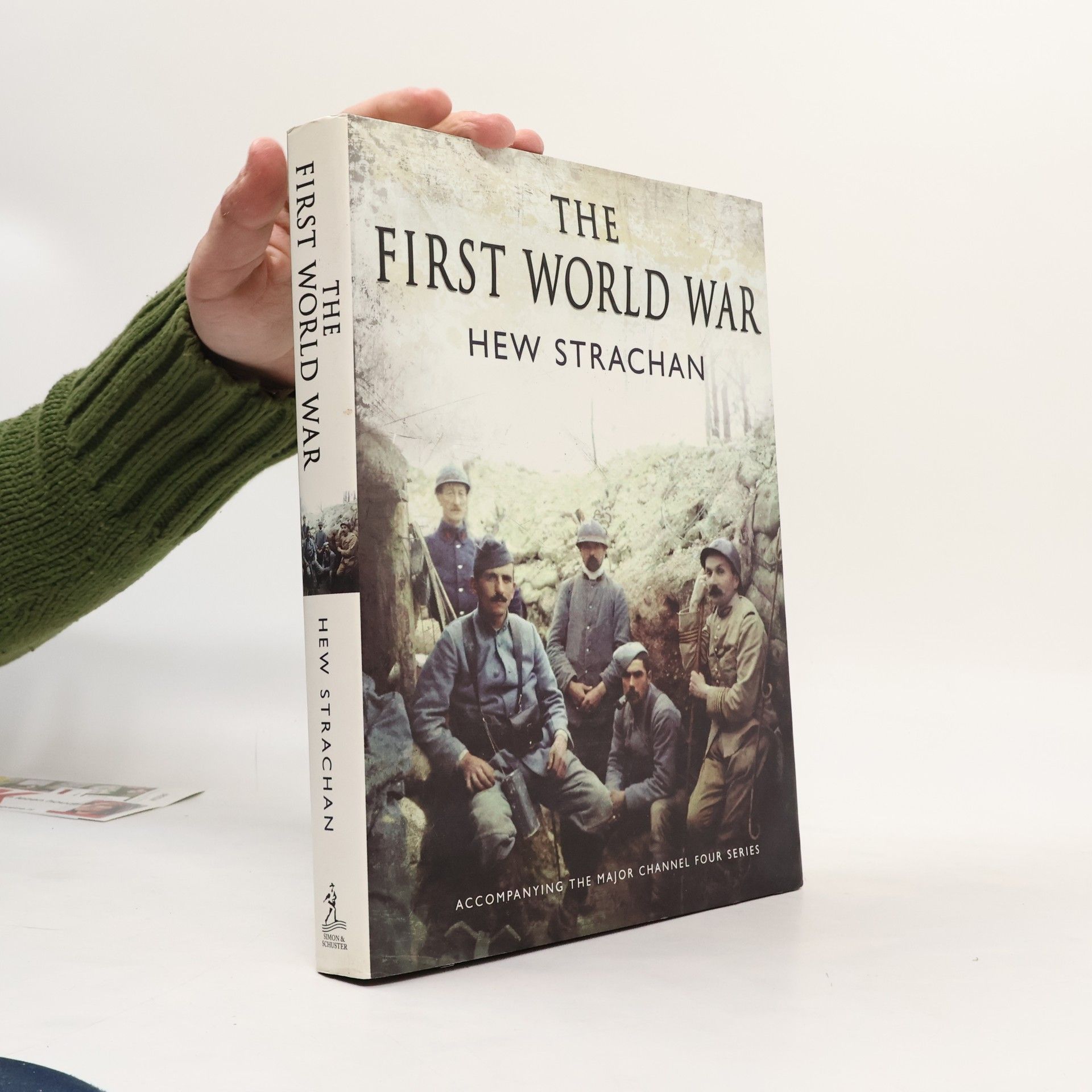 Hew Strachan The First World War